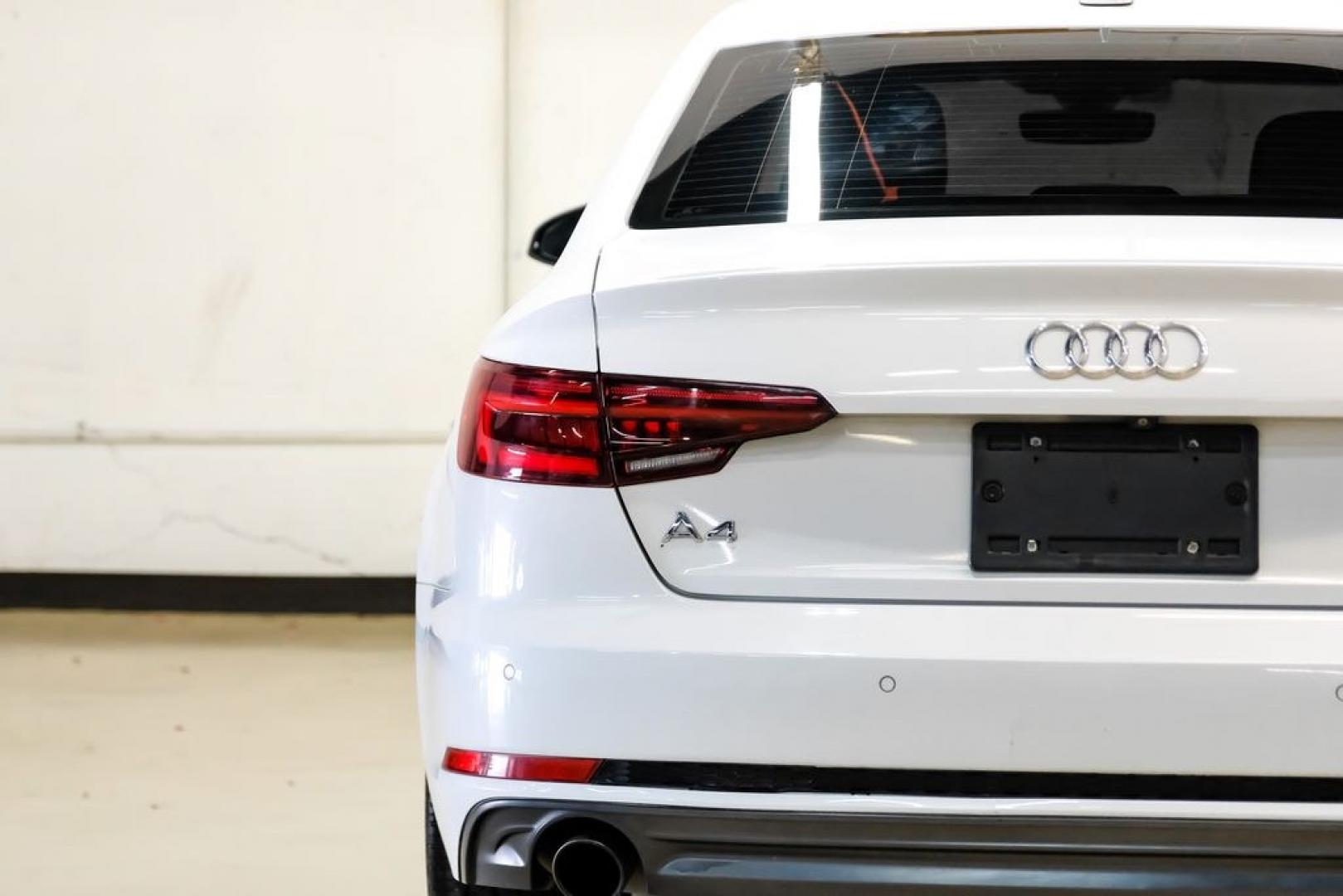 2018 Glacier White /Black Audi A4 2.0T ultra Premium (WAULMAF43JA) with an 2.0L I4 TFSI DOHC engine, Automatic transmission, located at 15300 Midway Rd., Addison, TX, 75001, (972) 702-0011, 32.958321, -96.838074 - Photo#50
