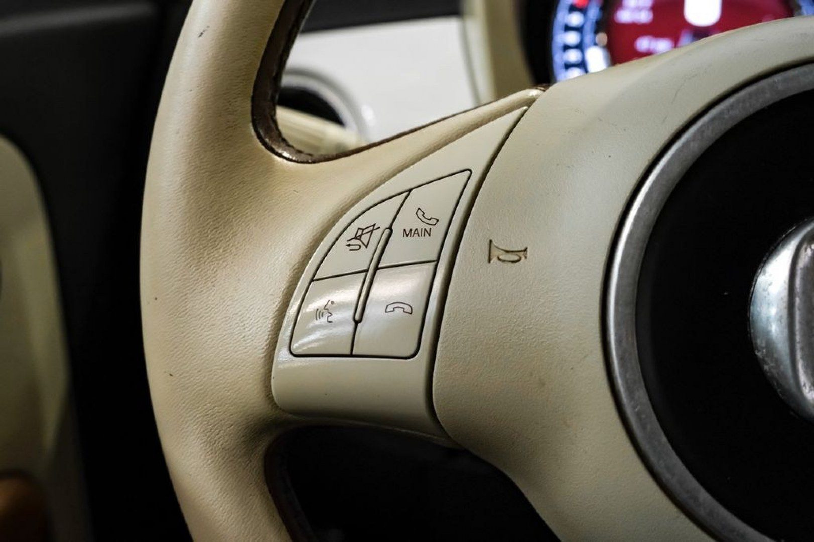 2015 Light Green /Ivory Fiat 500c Lounge (3C3CFFER4FT) with an 1.4L I4 16V MultiAir engine, Automatic transmission, located at 15300 Midway Rd., Addison, TX, 75001, (972) 702-0011, 32.958321, -96.838074 - Photo#16