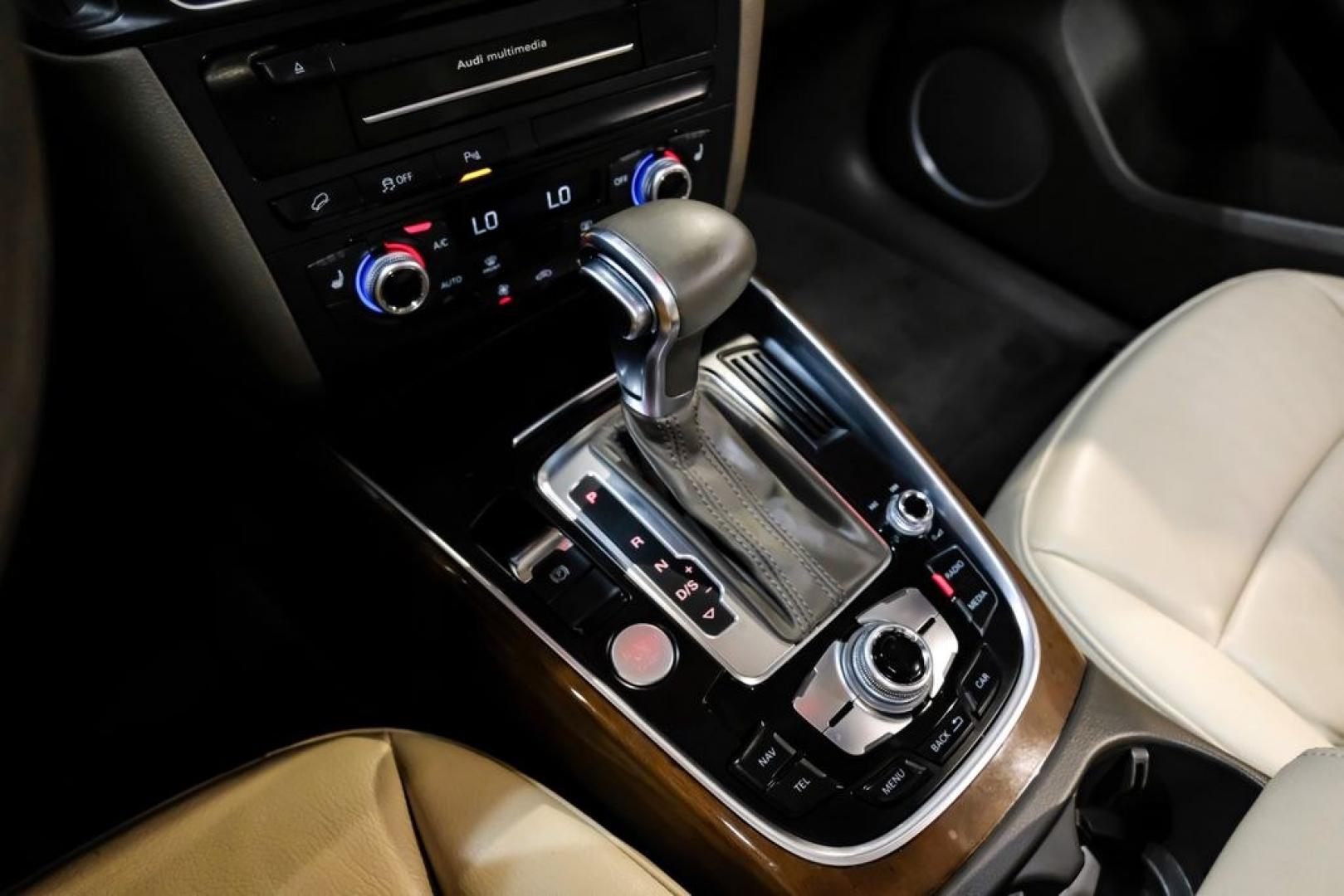 2017 Silver Metallic /Pistachio Beige Audi Q5 2.0T Premium Plus (WA1L2AFP1HA) with an 2.0L 4-Cylinder TFSI engine, Automatic transmission, located at 15300 Midway Rd., Addison, TX, 75001, (972) 702-0011, 32.958321, -96.838074 - Photo#25