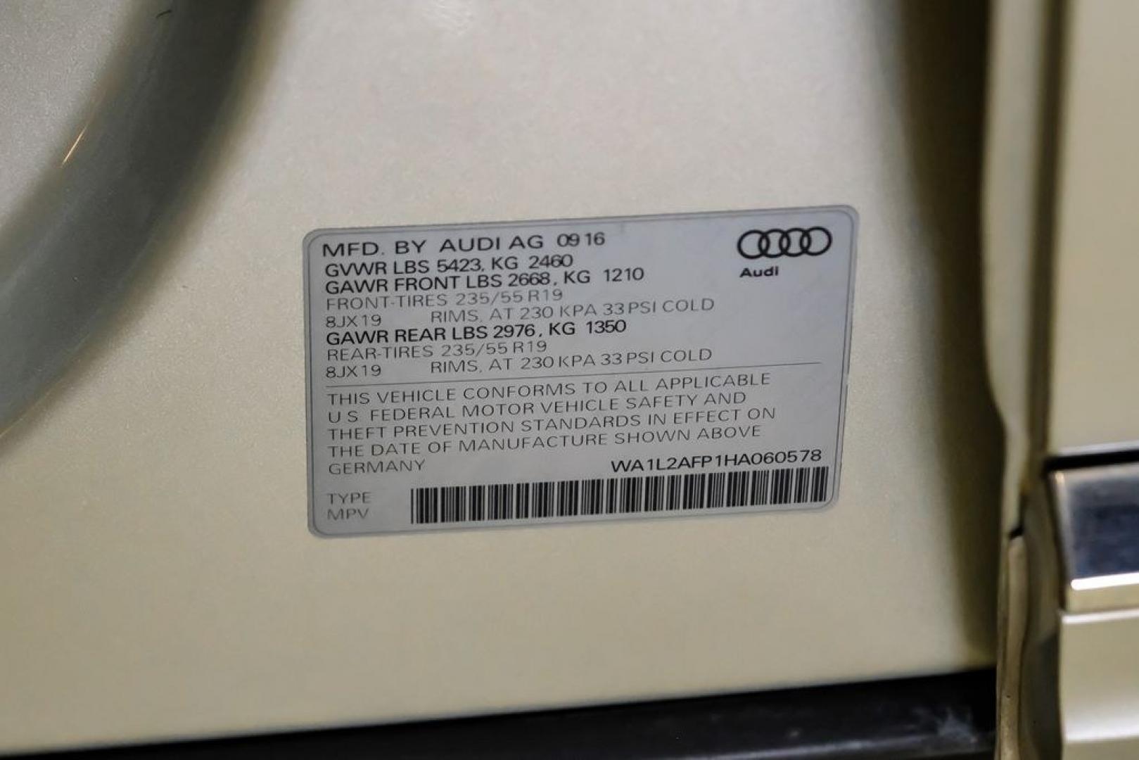 2017 Silver Metallic /Pistachio Beige Audi Q5 2.0T Premium Plus (WA1L2AFP1HA) with an 2.0L 4-Cylinder TFSI engine, Automatic transmission, located at 15300 Midway Rd., Addison, TX, 75001, (972) 702-0011, 32.958321, -96.838074 - Photo#59