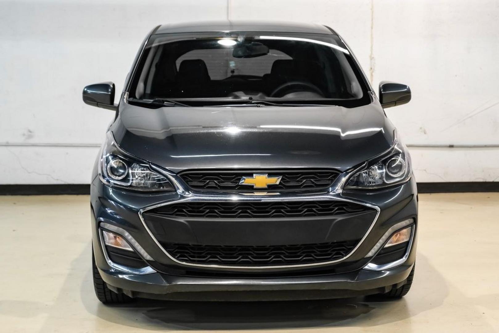 2022 Gray /Jet Black/Dark Anderson Silver Metallic Chevrolet Spark 1LT (KL8CD6SA4NC) with an 1.4L DOHC engine, CVT transmission, located at 15300 Midway Rd., Addison, TX, 75001, (972) 702-0011, 32.958321, -96.838074 - Photo#4