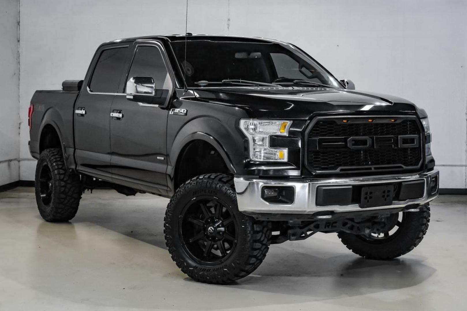 2017 Shadow Black /Black Ford F-150 Lariat (1FTEW1EG7HF) with an 3.5L V6 engine, Automatic transmission, located at 15300 Midway Rd., Addison, TX, 75001, (972) 702-0011, 32.958321, -96.838074 - Photo#7