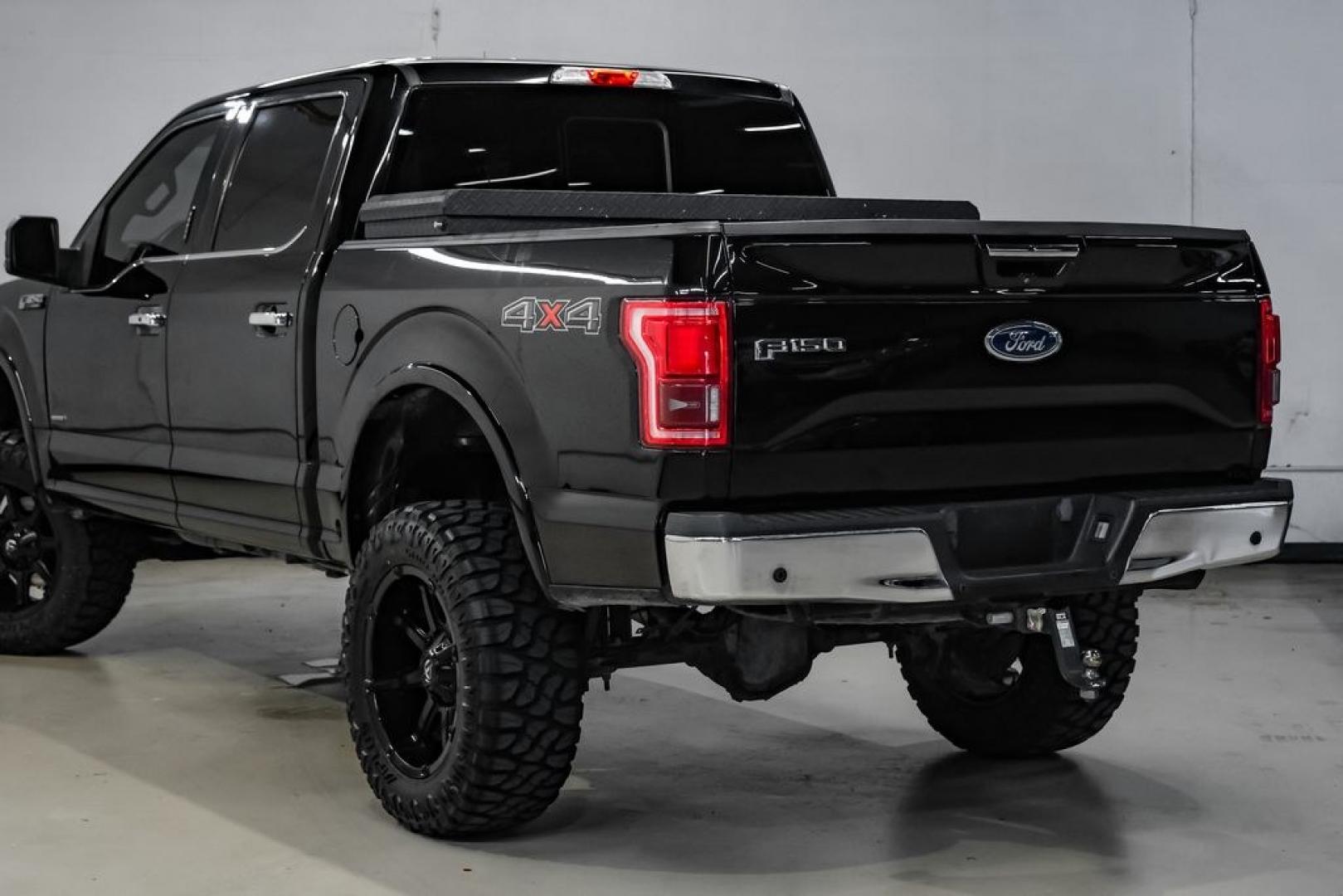 2017 Shadow Black /Black Ford F-150 Lariat (1FTEW1EG7HF) with an 3.5L V6 engine, Automatic transmission, located at 15300 Midway Rd., Addison, TX, 75001, (972) 702-0011, 32.958321, -96.838074 - Photo#13