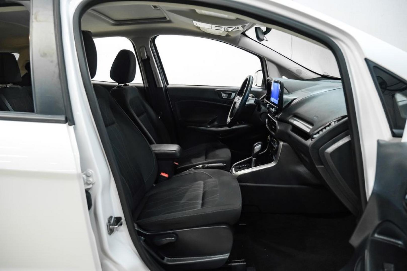 2020 White Platinum Clearcoat Metallic /Black Ford EcoSport SE (MAJ6S3GL3LC) with an 2.0L I4 Ti-VCT GDI engine, Automatic transmission, located at 15300 Midway Rd., Addison, TX, 75001, (972) 702-0011, 32.958321, -96.838074 - Photo#34
