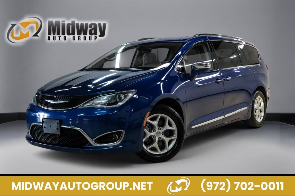 photo of 2020 Chrysler Pacifica Limited