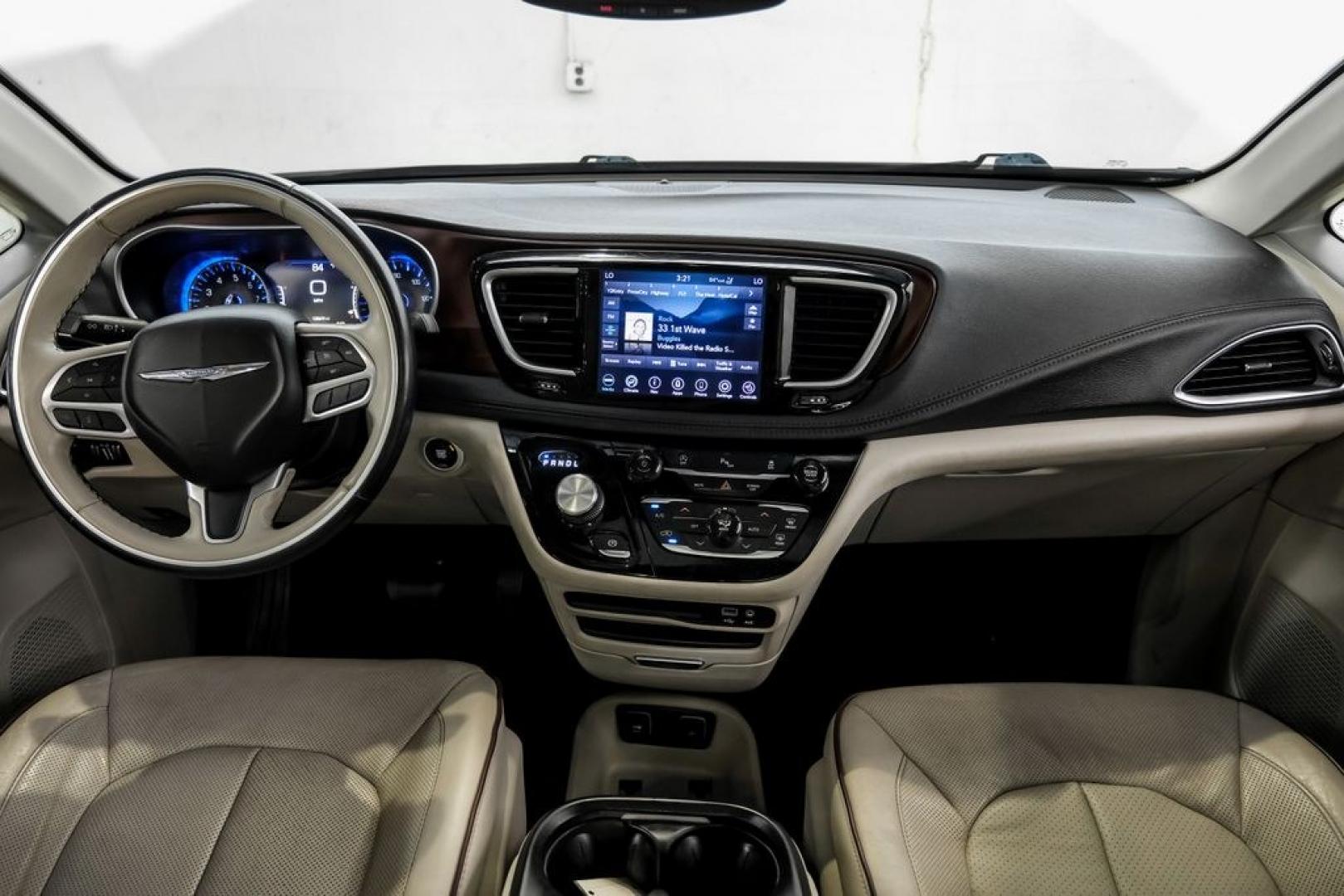 2020 Ocean Blue Metallic /Black Chrysler Pacifica Limited (2C4RC1GG0LR) with an 3.6L V6 24V VVT engine, Automatic transmission, located at 15300 Midway Rd., Addison, TX, 75001, (972) 702-0011, 32.958321, -96.838074 - Photo#17