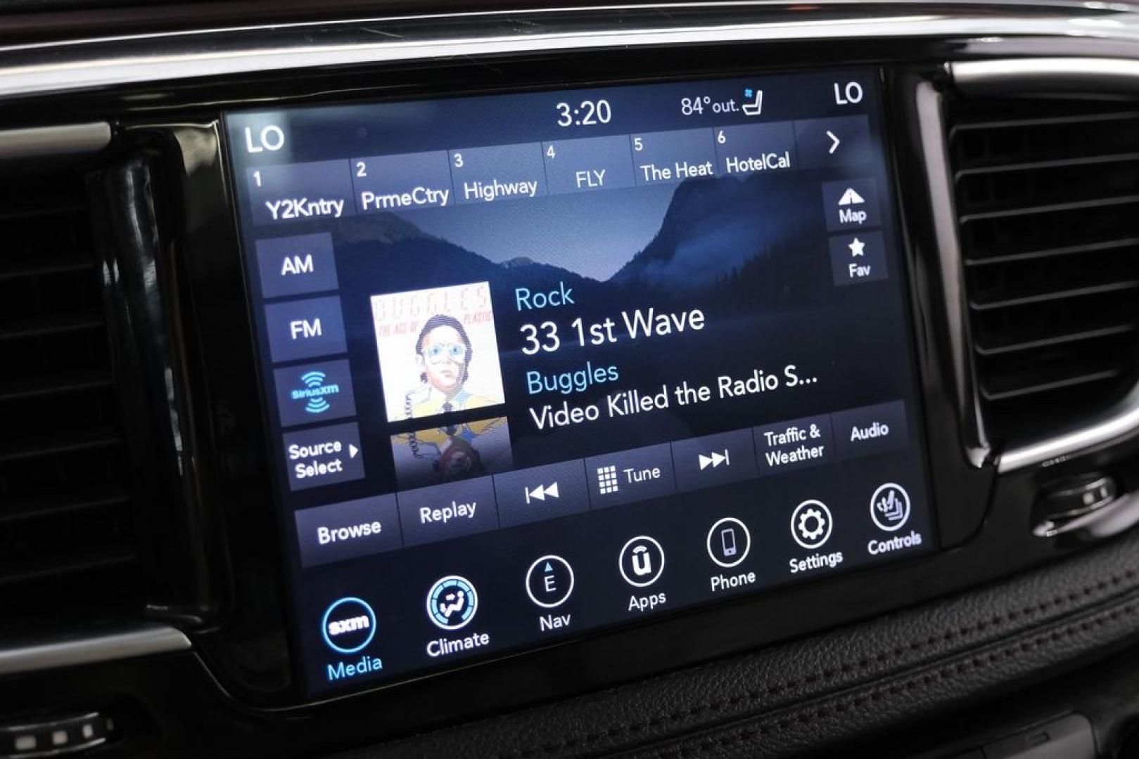 2020 Ocean Blue Metallic /Black Chrysler Pacifica Limited (2C4RC1GG0LR) with an 3.6L V6 24V VVT engine, Automatic transmission, located at 15300 Midway Rd., Addison, TX, 75001, (972) 702-0011, 32.958321, -96.838074 - Photo#29