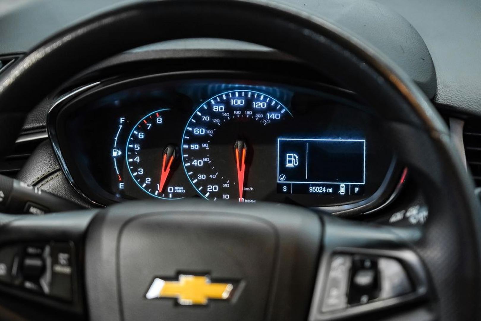 2021 Shadow Gray Metallic /Jet Black Chevrolet Trax LS (KL7CJKSB0MB) with an ECOTEC Turbo 1.4L VVT DOHC 4-Cyl engine, Automatic transmission, located at 15300 Midway Rd., Addison, TX, 75001, (972) 702-0011, 32.958321, -96.838074 - Photo#22