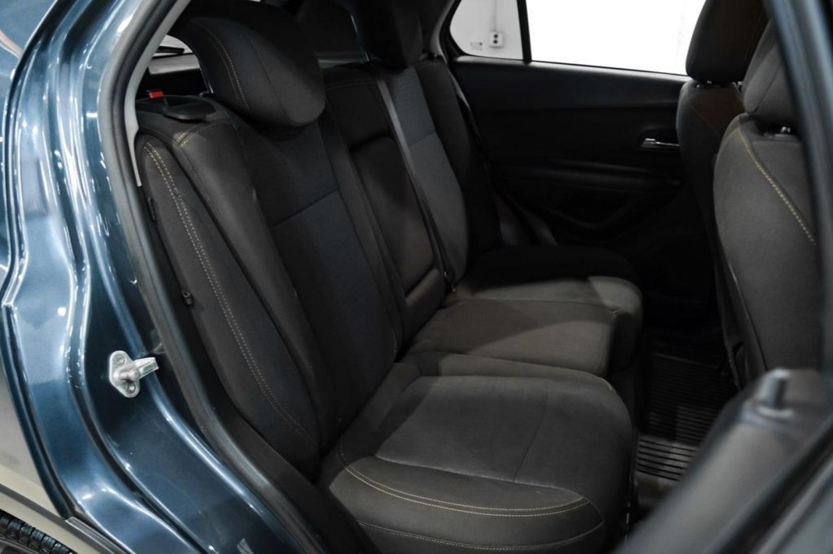 2021 Shadow Gray Metallic /Jet Black Chevrolet Trax LS (KL7CJKSB0MB) with an ECOTEC Turbo 1.4L VVT DOHC 4-Cyl engine, Automatic transmission, located at 15300 Midway Rd., Addison, TX, 75001, (972) 702-0011, 32.958321, -96.838074 - Photo#35