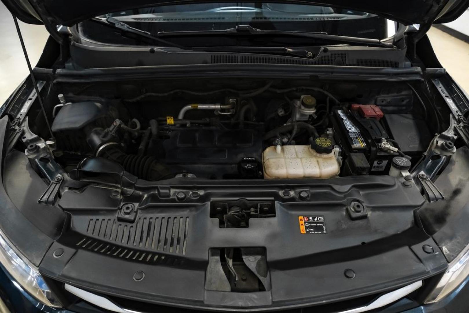 2021 Shadow Gray Metallic /Jet Black Chevrolet Trax LS (KL7CJKSB0MB) with an ECOTEC Turbo 1.4L VVT DOHC 4-Cyl engine, Automatic transmission, located at 15300 Midway Rd., Addison, TX, 75001, (972) 702-0011, 32.958321, -96.838074 - Photo#50