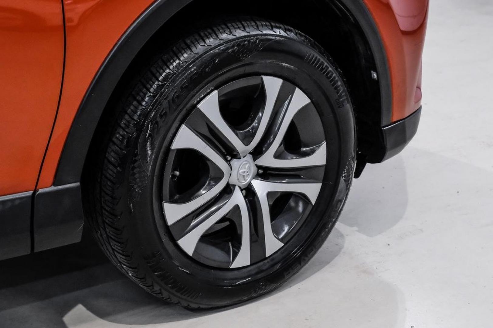 2016 Hot Lava /Black Toyota RAV4 LE (JTMZFREV3GJ) with an 2.5L 4-Cylinder DOHC Dual VVT-i engine, Automatic transmission, located at 15300 Midway Rd., Addison, TX, 75001, (972) 702-0011, 32.958321, -96.838074 - Photo#60