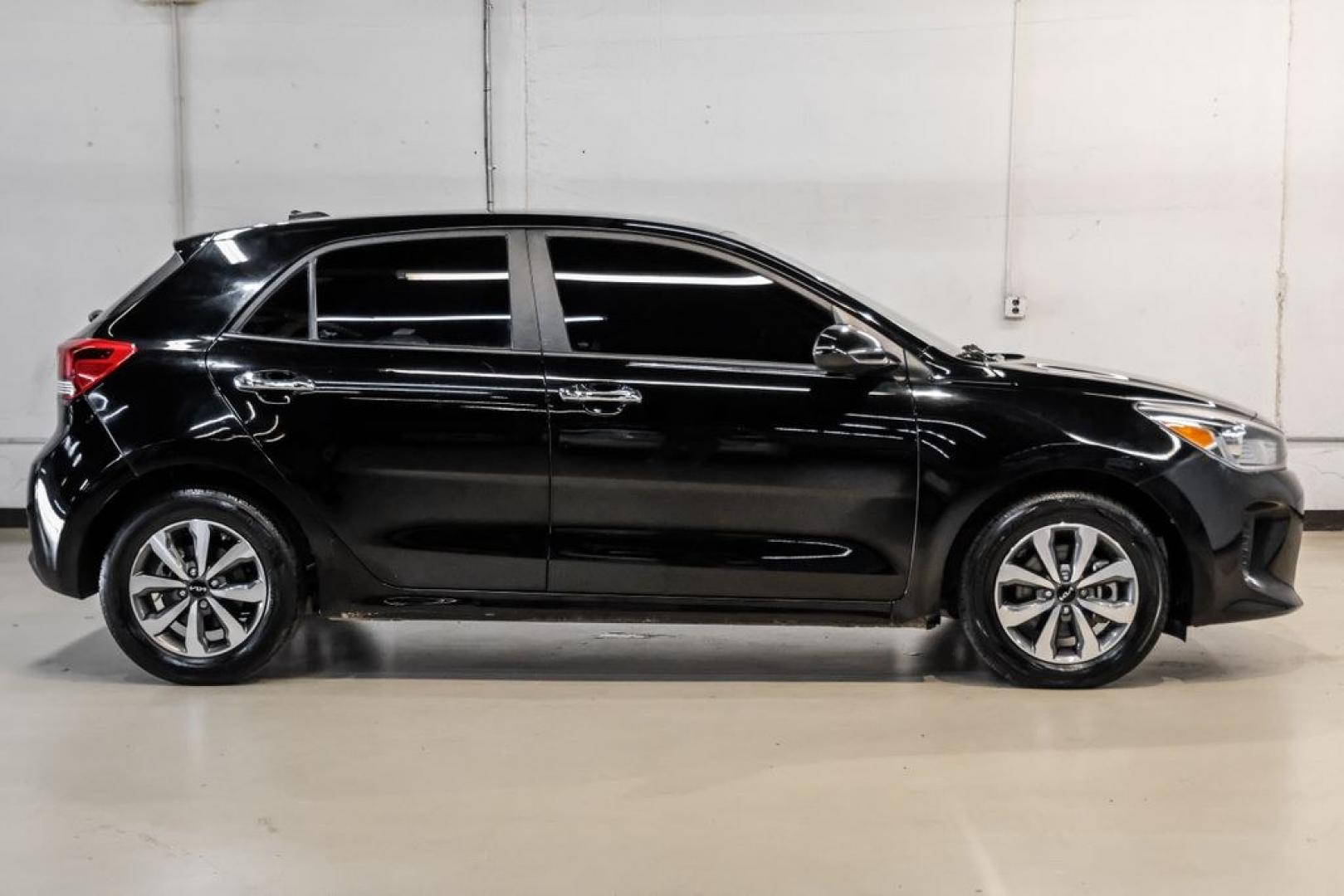 2023 Aurora Black /Gray Kia Rio S (3KPA25AD9PE) with an 1.6L 4-Cylinder engine, CVT transmission, located at 15300 Midway Rd., Addison, TX, 75001, (972) 702-0011, 32.958321, -96.838074- Photo#6