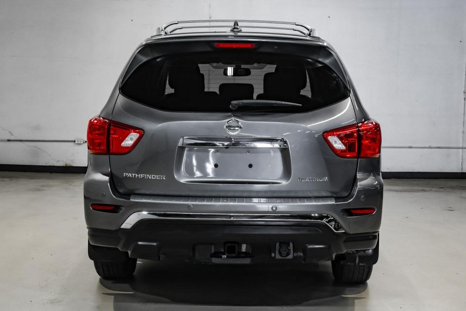 2020 Gun Metallic /Charcoal Nissan Pathfinder Platinum (5N1DR2DN6LC) with an V6 engine, CVT transmission, located at 15300 Midway Rd., Addison, TX, 75001, (972) 702-0011, 32.958321, -96.838074- Photo#10