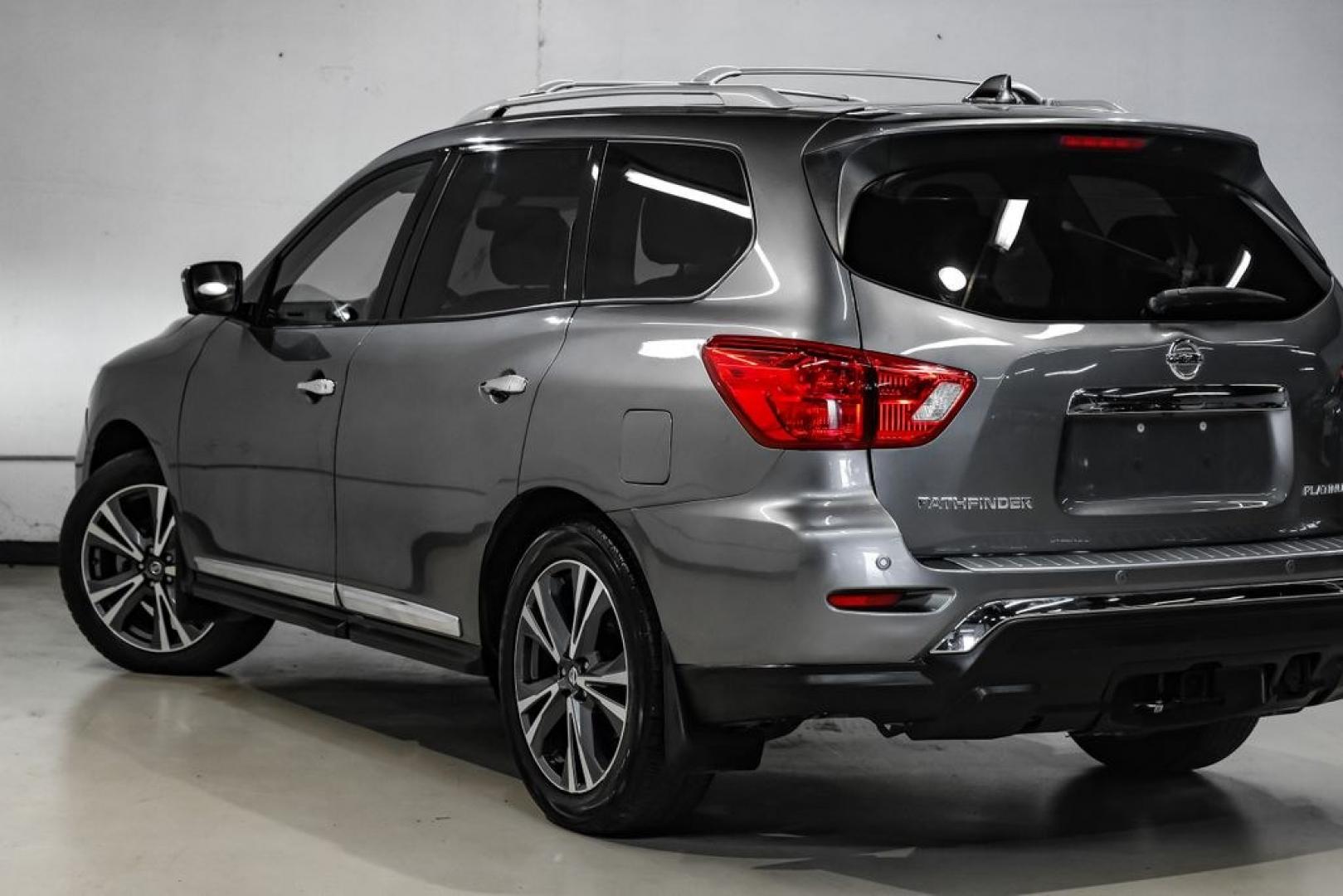 2020 Gun Metallic /Charcoal Nissan Pathfinder Platinum (5N1DR2DN6LC) with an V6 engine, CVT transmission, located at 15300 Midway Rd., Addison, TX, 75001, (972) 702-0011, 32.958321, -96.838074- Photo#12