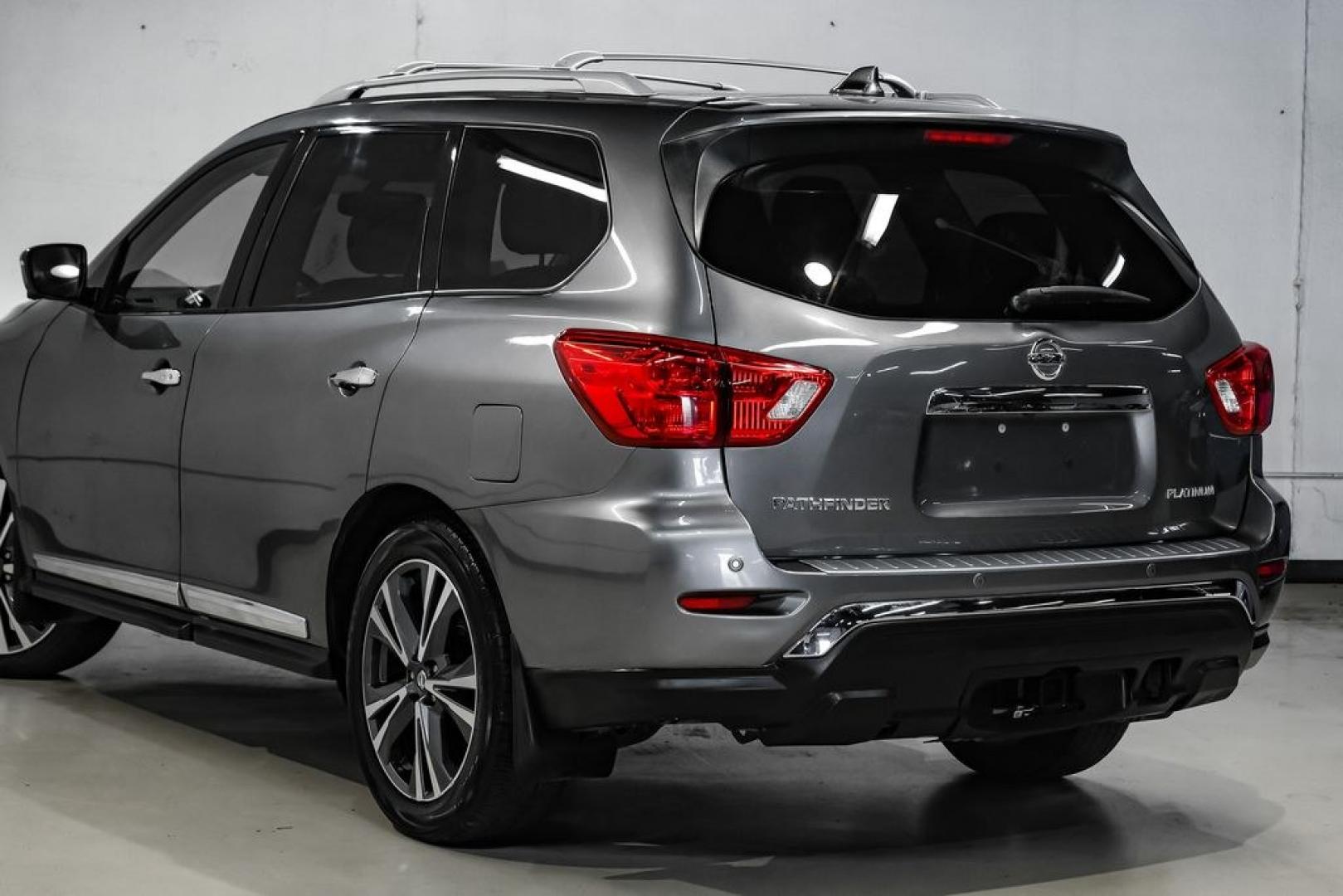2020 Gun Metallic /Charcoal Nissan Pathfinder Platinum (5N1DR2DN6LC) with an V6 engine, CVT transmission, located at 15300 Midway Rd., Addison, TX, 75001, (972) 702-0011, 32.958321, -96.838074- Photo#13