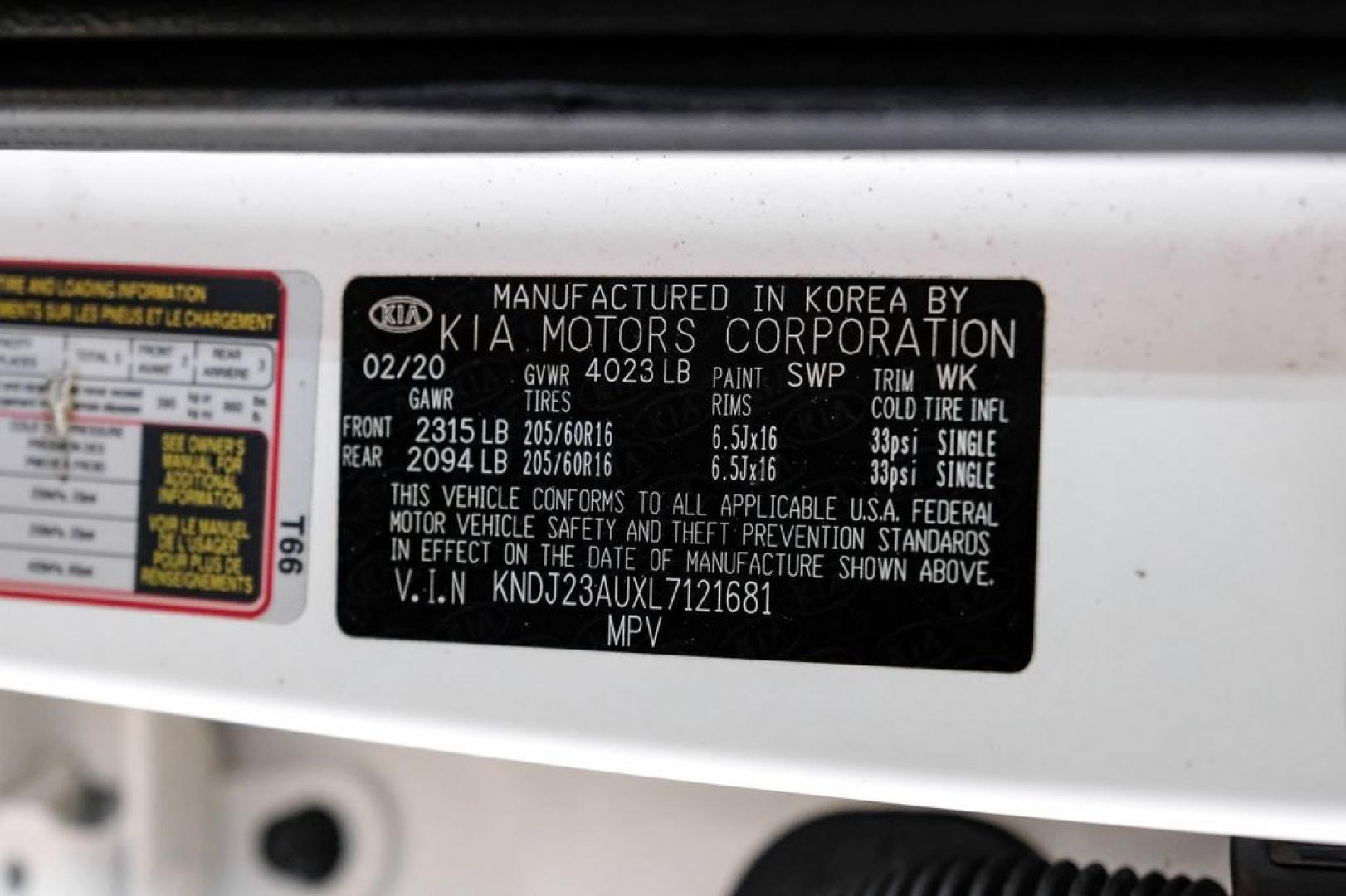 2020 Snow White Pearl /Black Kia Soul LX (KNDJ23AUXL7) with an 2.0L I4 MPI DOHC 16V LEV3-SULEV30 147hp engine, CVT transmission, located at 15300 Midway Rd., Addison, TX, 75001, (972) 702-0011, 32.958321, -96.838074- Photo#58