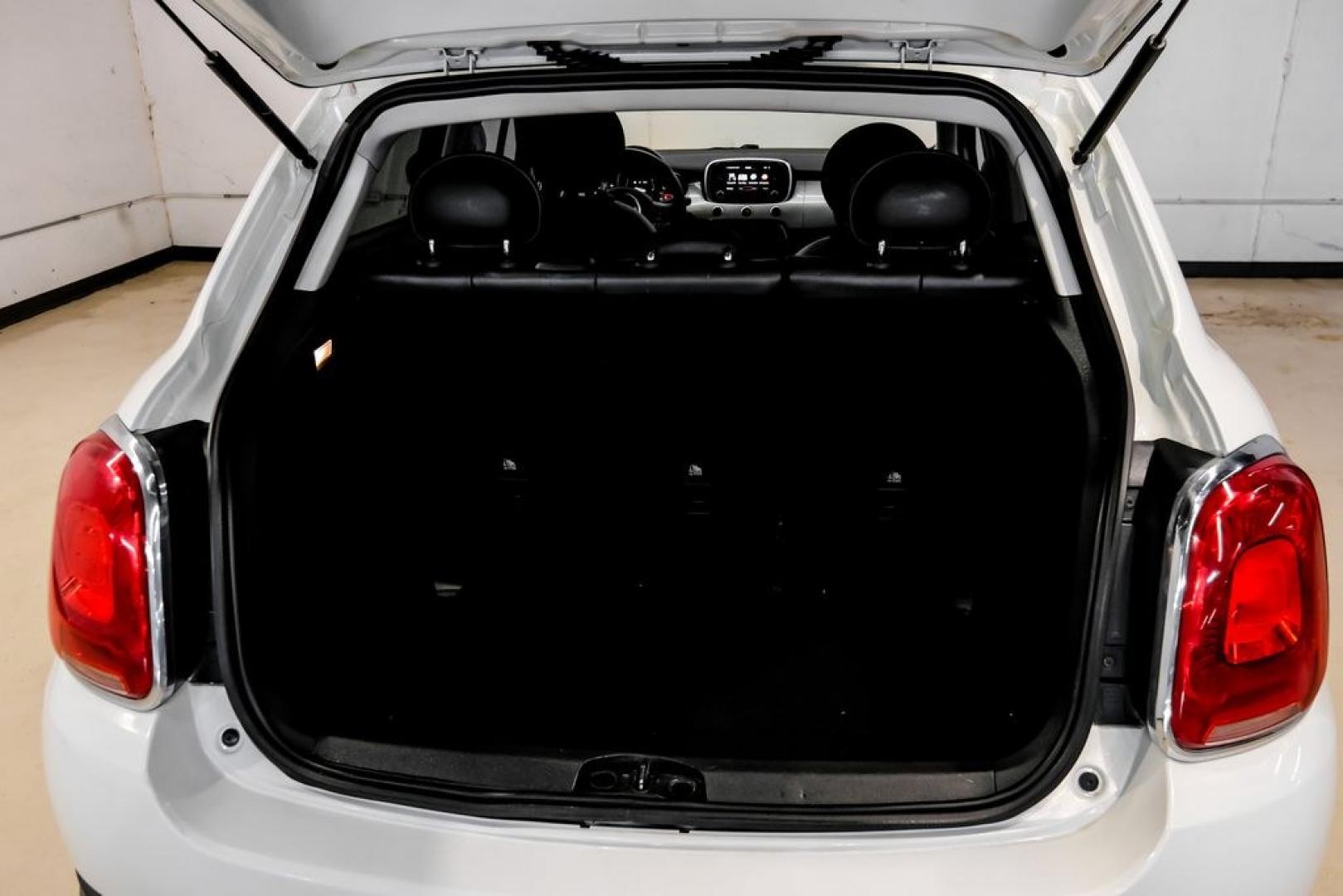 2016 White Clearcoat /Black Fiat 500X Lounge (ZFBCFXDT9GP) with an 2.4L I4 MultiAir engine, Automatic transmission, located at 15300 Midway Rd., Addison, TX, 75001, (972) 702-0011, 32.958321, -96.838074- Photo#59