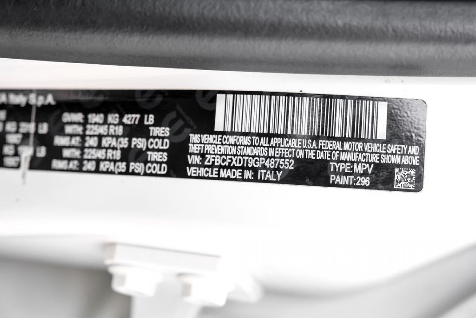 2016 White Clearcoat /Black Fiat 500X Lounge (ZFBCFXDT9GP) with an 2.4L I4 MultiAir engine, Automatic transmission, located at 15300 Midway Rd., Addison, TX, 75001, (972) 702-0011, 32.958321, -96.838074- Photo#66