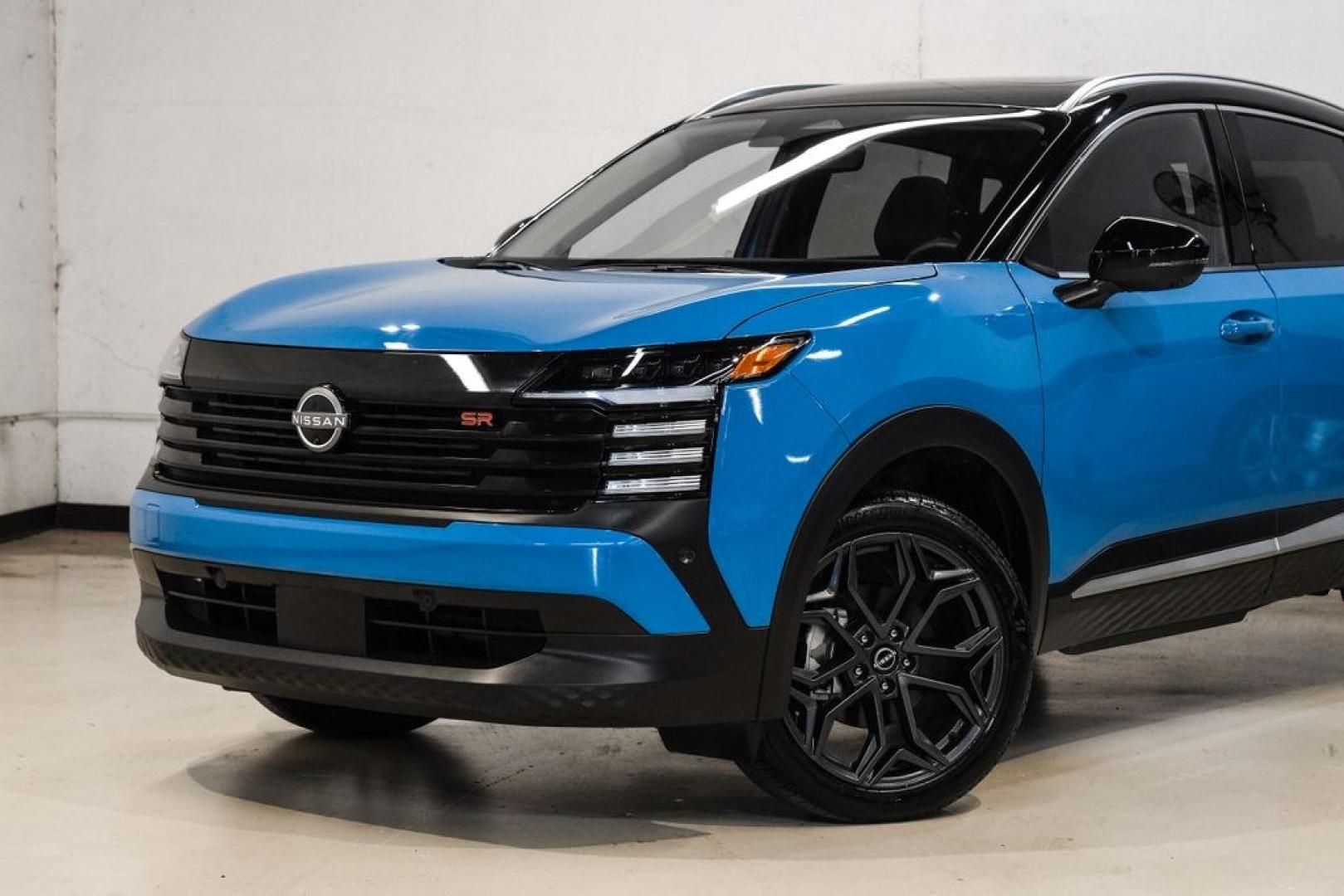 2026 Blue Metallic /Sport Nissan Kicks SR (3N8AP6DD1TL) with an 2.0L DOHC engine, CVT transmission, located at 15300 Midway Rd., Addison, TX, 75001, (972) 702-0011, 32.958321, -96.838074- Photo#5