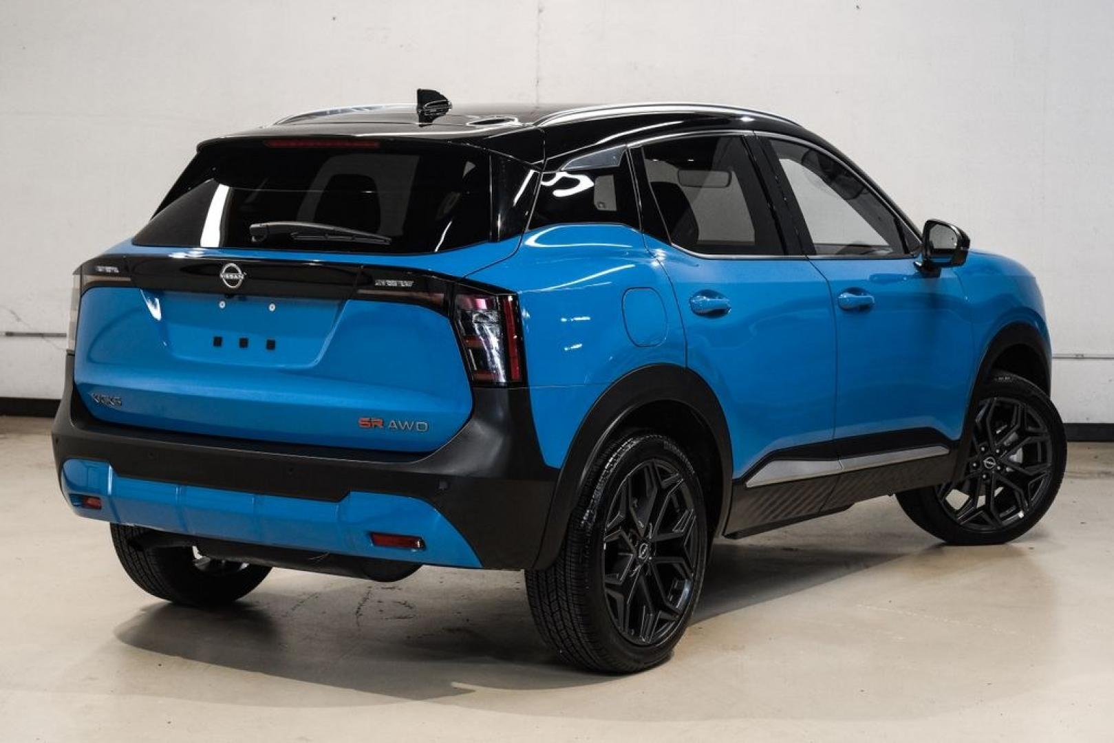 2026 Blue Metallic /Sport Nissan Kicks SR (3N8AP6DD1TL) with an 2.0L DOHC engine, CVT transmission, located at 15300 Midway Rd., Addison, TX, 75001, (972) 702-0011, 32.958321, -96.838074- Photo#10
