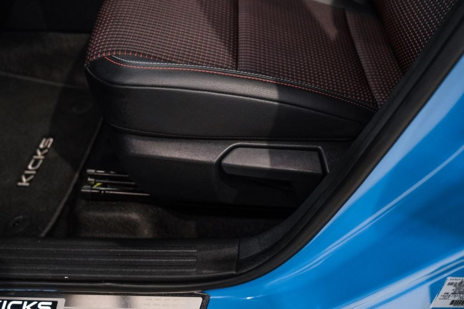 2026 Blue Metallic /Sport Nissan Kicks SR (3N8AP6DD1TL) with an 2.0L DOHC engine, CVT transmission, located at 15300 Midway Rd., Addison, TX, 75001, (972) 702-0011, 32.958321, -96.838074- Photo#32