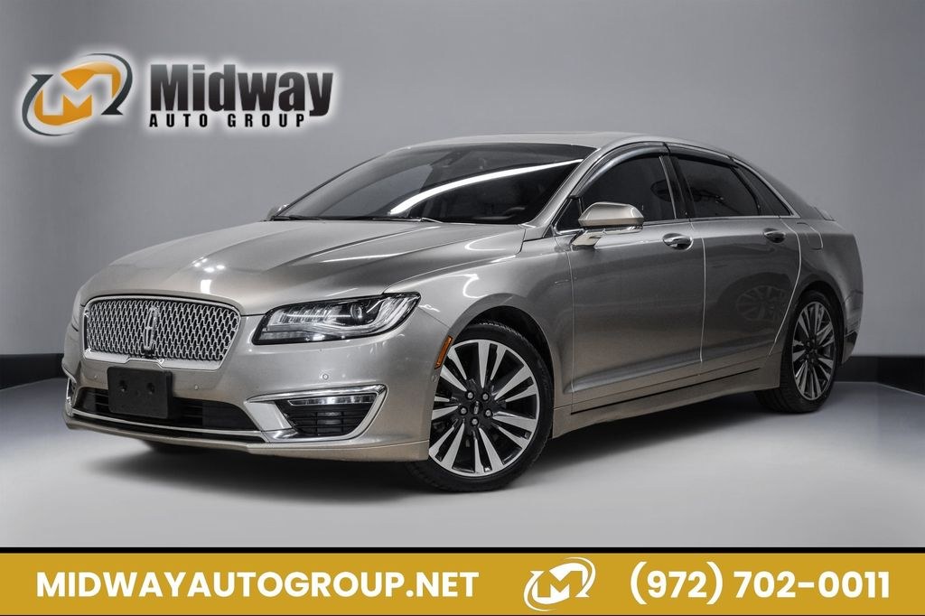 photo of 2019 Lincoln MKZ Reserve