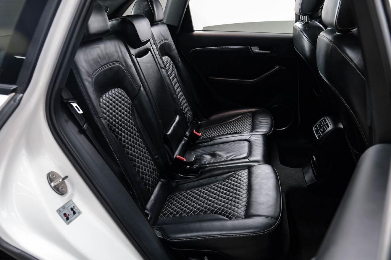 2016 Ibis White /black Audi SQ5 3.0T Premium Plus (WA1CCAFP8GA) with an 3.0L V6 Turbocharged DOHC 24V ULEV II 354hp engine, Automatic transmission, located at 15300 Midway Rd., Addison, TX, 75001, (972) 702-0011, 32.958321, -96.838074- Photo#43
