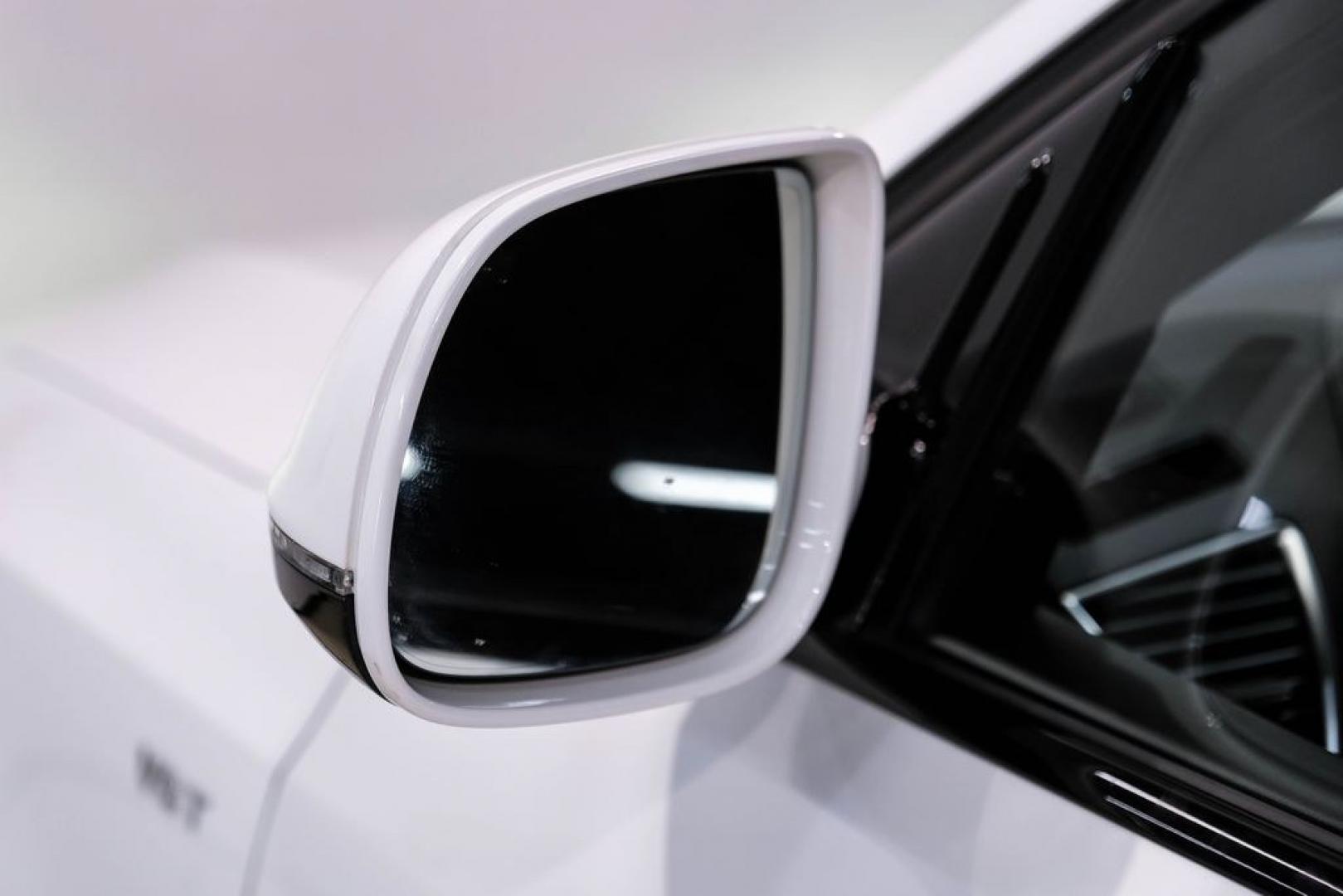 2016 Ibis White /black Audi SQ5 3.0T Premium Plus (WA1CCAFP8GA) with an 3.0L V6 Turbocharged DOHC 24V ULEV II 354hp engine, Automatic transmission, located at 15300 Midway Rd., Addison, TX, 75001, (972) 702-0011, 32.958321, -96.838074- Photo#49