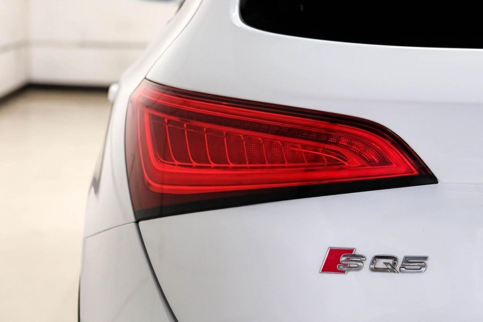 2016 Ibis White /black Audi SQ5 3.0T Premium Plus (WA1CCAFP8GA) with an 3.0L V6 Turbocharged DOHC 24V ULEV II 354hp engine, Automatic transmission, located at 15300 Midway Rd., Addison, TX, 75001, (972) 702-0011, 32.958321, -96.838074- Photo#57