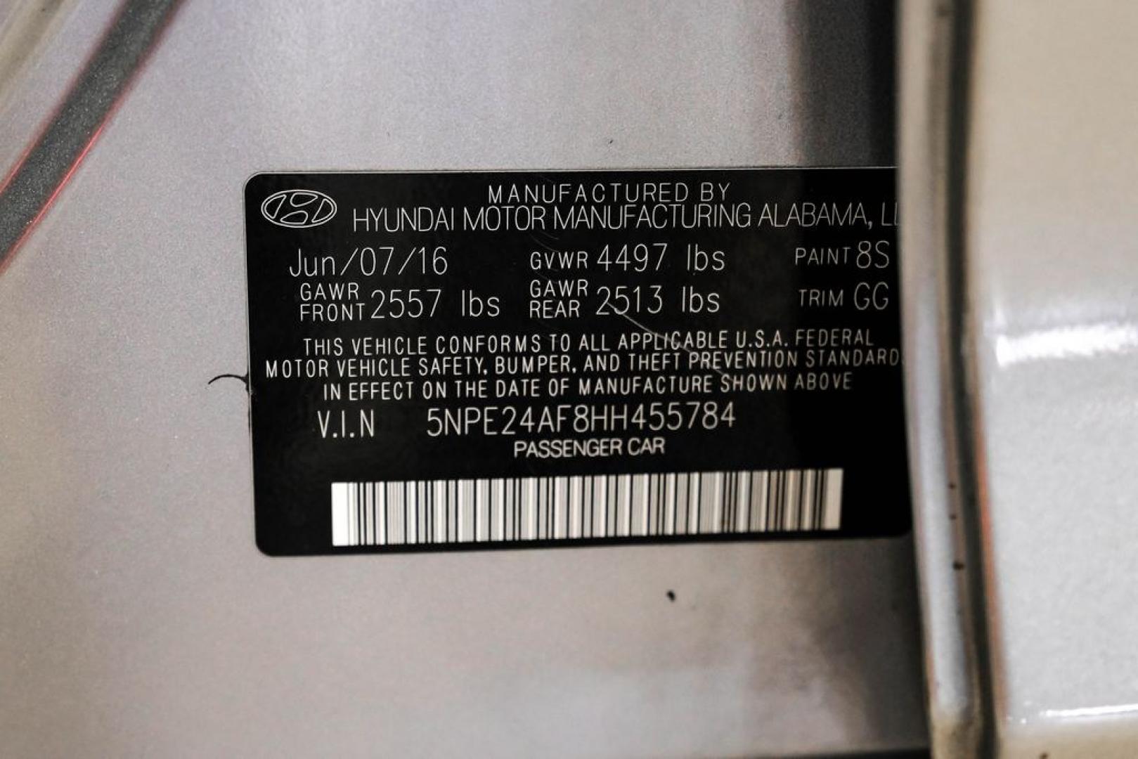 2017 Gray Metallic /Gray Hyundai Sonata SE (5NPE24AF8HH) with an 2.4L I4 DGI DOHC 16V ULEV II 185hp engine, Automatic transmission, located at 15300 Midway Rd., Addison, TX, 75001, (972) 702-0011, 32.958321, -96.838074- Photo#64