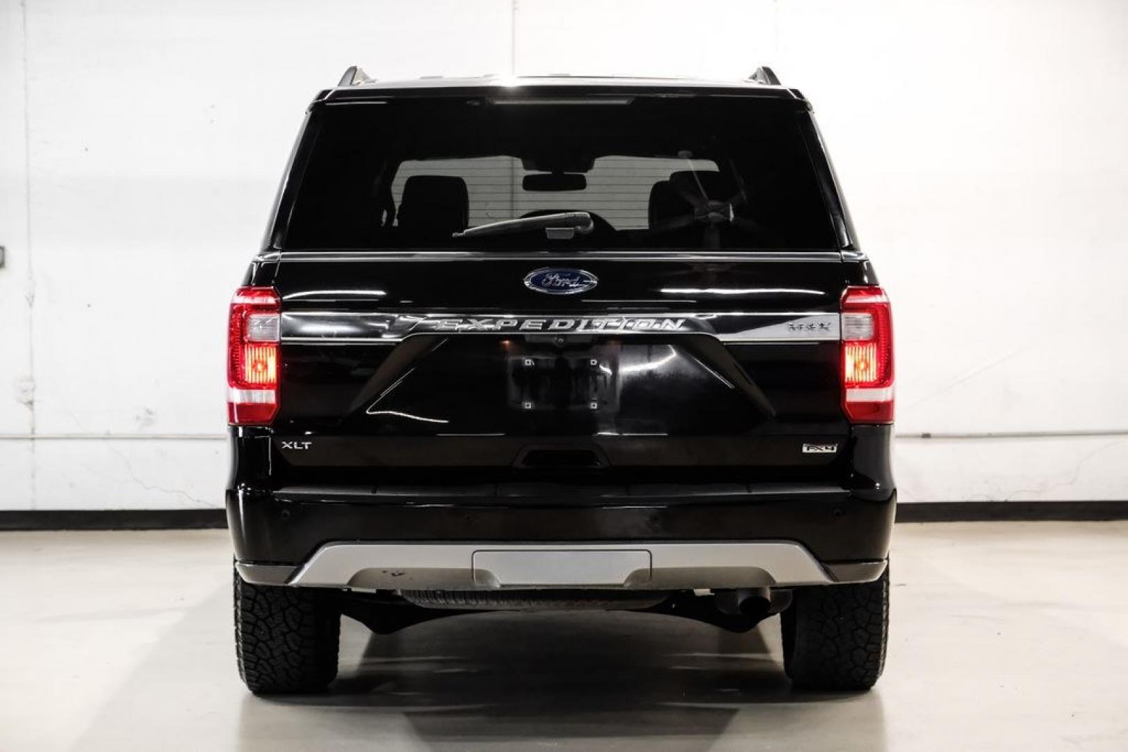 2021 Brown Metallic /Ebony Ford Expedition Max XLT (1FMJK1JT7ME) with an EcoBoost 3.5L V6 GTDi DOHC 24V Twin Turbocharged engine, Automatic transmission, located at 15300 Midway Rd., Addison, TX, 75001, (972) 702-0011, 32.958321, -96.838074 - HOME OF THE NO HAGGLE PRICE - WHOLESALE PRICES TO THE PUBLIC!! 4D Sport Utility, EcoBoost 3.5L V6 GTDi DOHC 24V Twin Turbocharged, 10-Speed Automatic, 4WD, Brown Metallic, Ebony Cloth. Priced below KBB Fair Purchase Price! Odometer is 23047 miles below market average!<br><br>Brown Metallic 2021 Ford- Photo#9