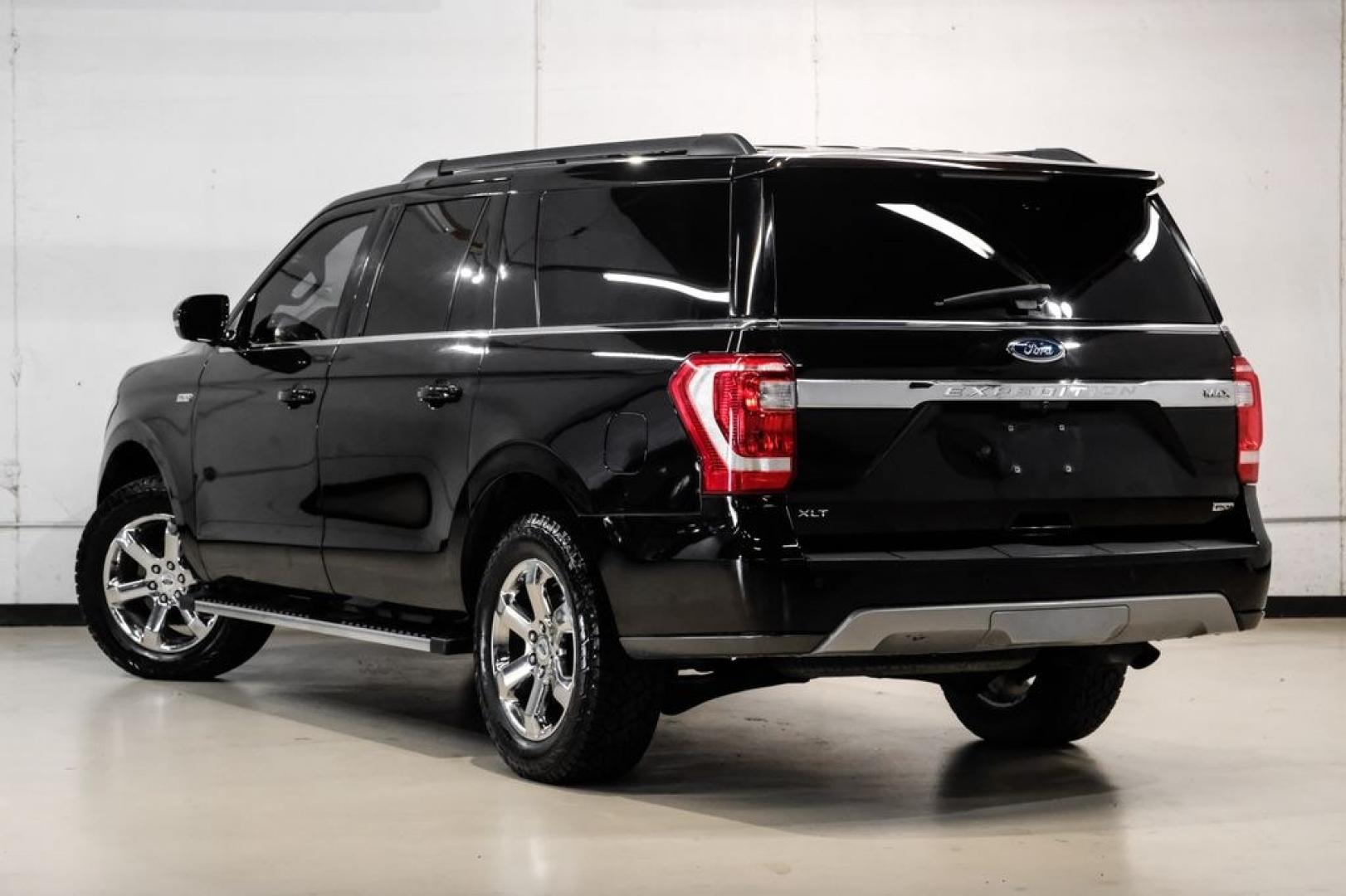 2021 Brown Metallic /Ebony Ford Expedition Max XLT (1FMJK1JT7ME) with an EcoBoost 3.5L V6 GTDi DOHC 24V Twin Turbocharged engine, Automatic transmission, located at 15300 Midway Rd., Addison, TX, 75001, (972) 702-0011, 32.958321, -96.838074 - HOME OF THE NO HAGGLE PRICE - WHOLESALE PRICES TO THE PUBLIC!! 4D Sport Utility, EcoBoost 3.5L V6 GTDi DOHC 24V Twin Turbocharged, 10-Speed Automatic, 4WD, Brown Metallic, Ebony Cloth. Priced below KBB Fair Purchase Price! Odometer is 23047 miles below market average!<br><br>Brown Metallic 2021 Ford- Photo#10
