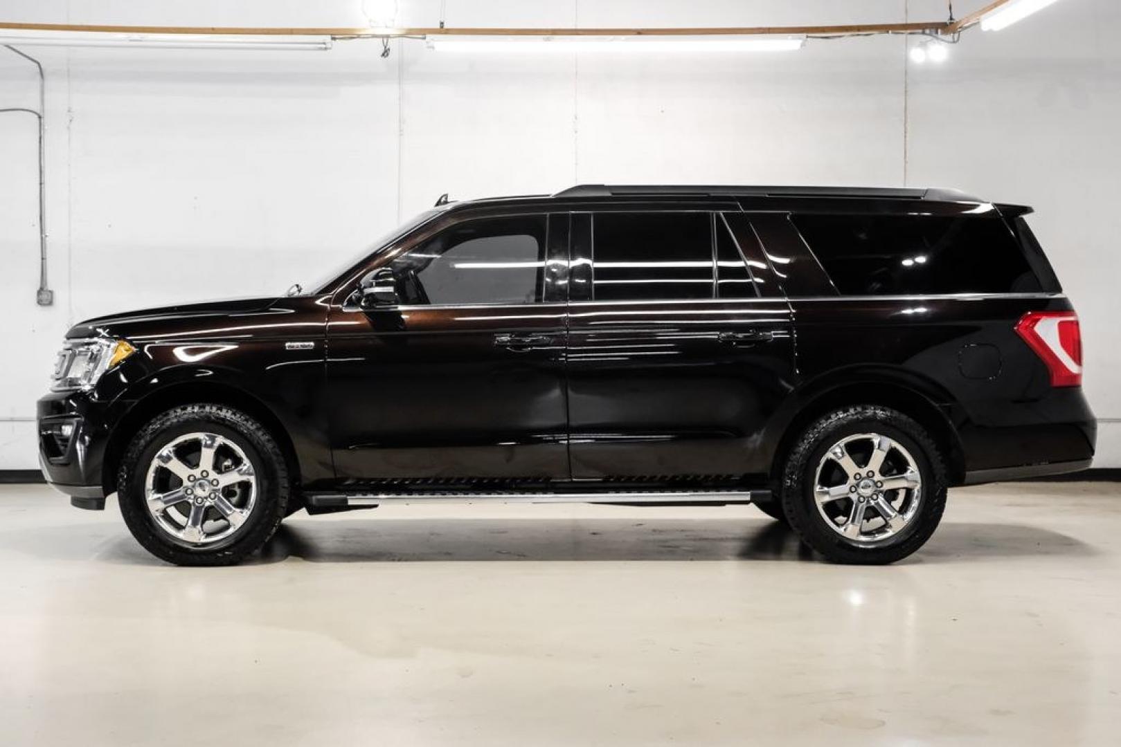 2021 Brown Metallic /Ebony Ford Expedition Max XLT (1FMJK1JT7ME) with an EcoBoost 3.5L V6 GTDi DOHC 24V Twin Turbocharged engine, Automatic transmission, located at 15300 Midway Rd., Addison, TX, 75001, (972) 702-0011, 32.958321, -96.838074 - HOME OF THE NO HAGGLE PRICE - WHOLESALE PRICES TO THE PUBLIC!! 4D Sport Utility, EcoBoost 3.5L V6 GTDi DOHC 24V Twin Turbocharged, 10-Speed Automatic, 4WD, Brown Metallic, Ebony Cloth. Priced below KBB Fair Purchase Price! Odometer is 23047 miles below market average!<br><br>Brown Metallic 2021 Ford- Photo#11