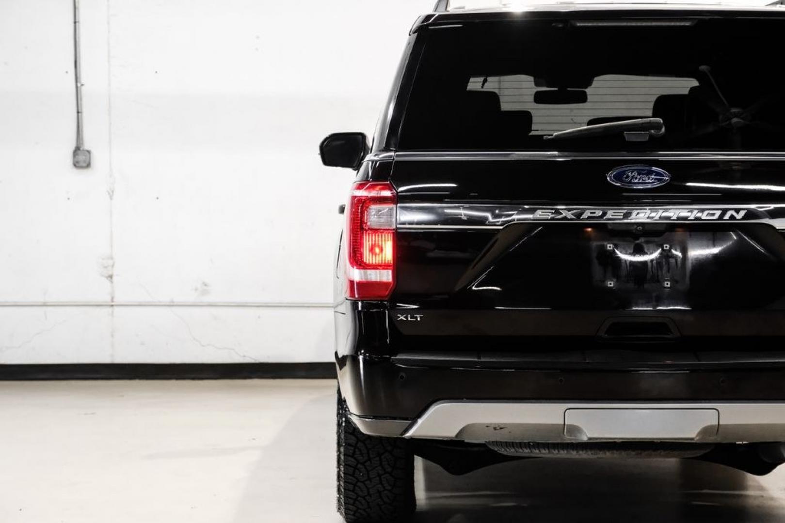2021 Brown Metallic /Ebony Ford Expedition Max XLT (1FMJK1JT7ME) with an EcoBoost 3.5L V6 GTDi DOHC 24V Twin Turbocharged engine, Automatic transmission, located at 15300 Midway Rd., Addison, TX, 75001, (972) 702-0011, 32.958321, -96.838074 - HOME OF THE NO HAGGLE PRICE - WHOLESALE PRICES TO THE PUBLIC!! 4D Sport Utility, EcoBoost 3.5L V6 GTDi DOHC 24V Twin Turbocharged, 10-Speed Automatic, 4WD, Brown Metallic, Ebony Cloth. Priced below KBB Fair Purchase Price! Odometer is 23047 miles below market average!<br><br>Brown Metallic 2021 Ford- Photo#44