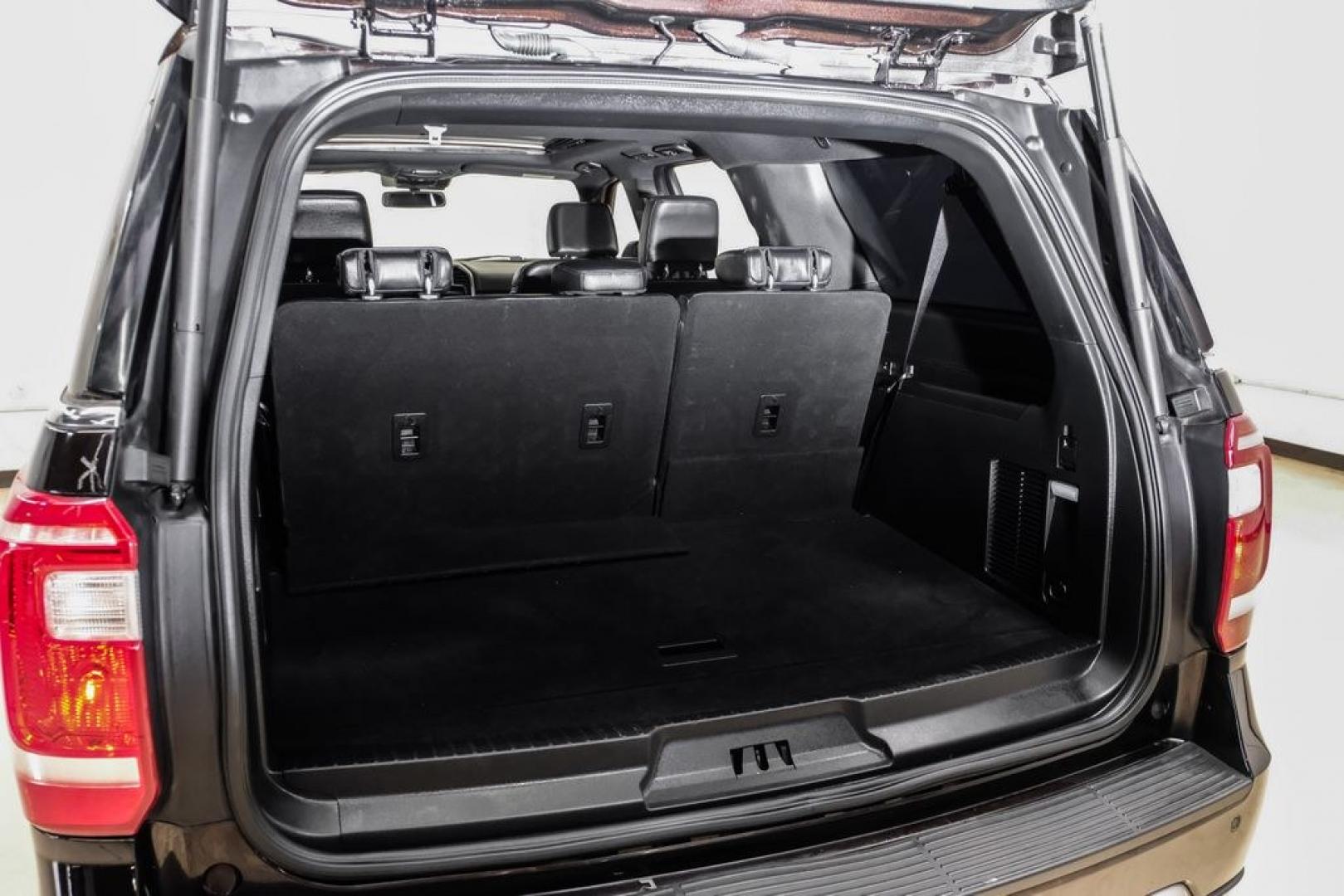 2021 Brown Metallic /Ebony Ford Expedition Max XLT (1FMJK1JT7ME) with an EcoBoost 3.5L V6 GTDi DOHC 24V Twin Turbocharged engine, Automatic transmission, located at 15300 Midway Rd., Addison, TX, 75001, (972) 702-0011, 32.958321, -96.838074 - HOME OF THE NO HAGGLE PRICE - WHOLESALE PRICES TO THE PUBLIC!! 4D Sport Utility, EcoBoost 3.5L V6 GTDi DOHC 24V Twin Turbocharged, 10-Speed Automatic, 4WD, Brown Metallic, Ebony Cloth. Priced below KBB Fair Purchase Price! Odometer is 23047 miles below market average!<br><br>Brown Metallic 2021 Ford- Photo#49