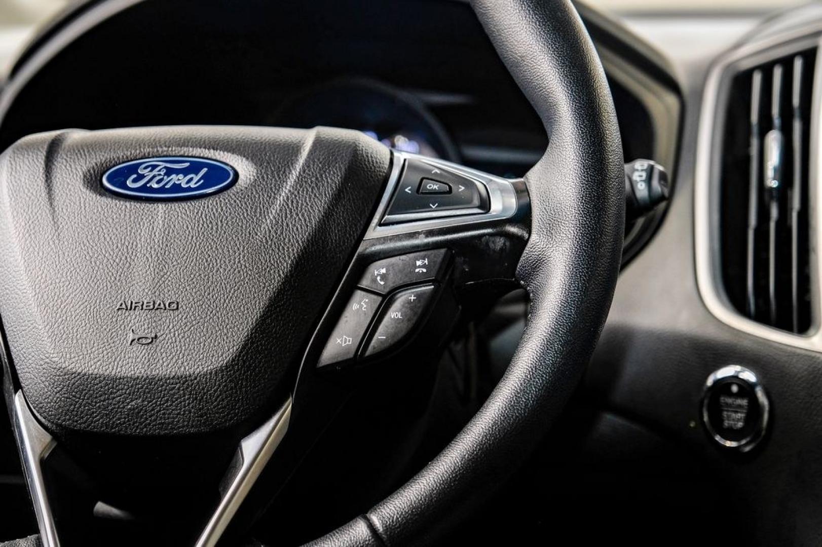 2024 Silver Metallic /Ebony Ford Edge SEL (2FMPK4J93RB) with an EcoBoost 2.0L I4 GTDi DOHC Turbocharged VCT engine, Automatic transmission, located at 15300 Midway Rd., Addison, TX, 75001, (972) 702-0011, 32.958321, -96.838074- Photo#18
