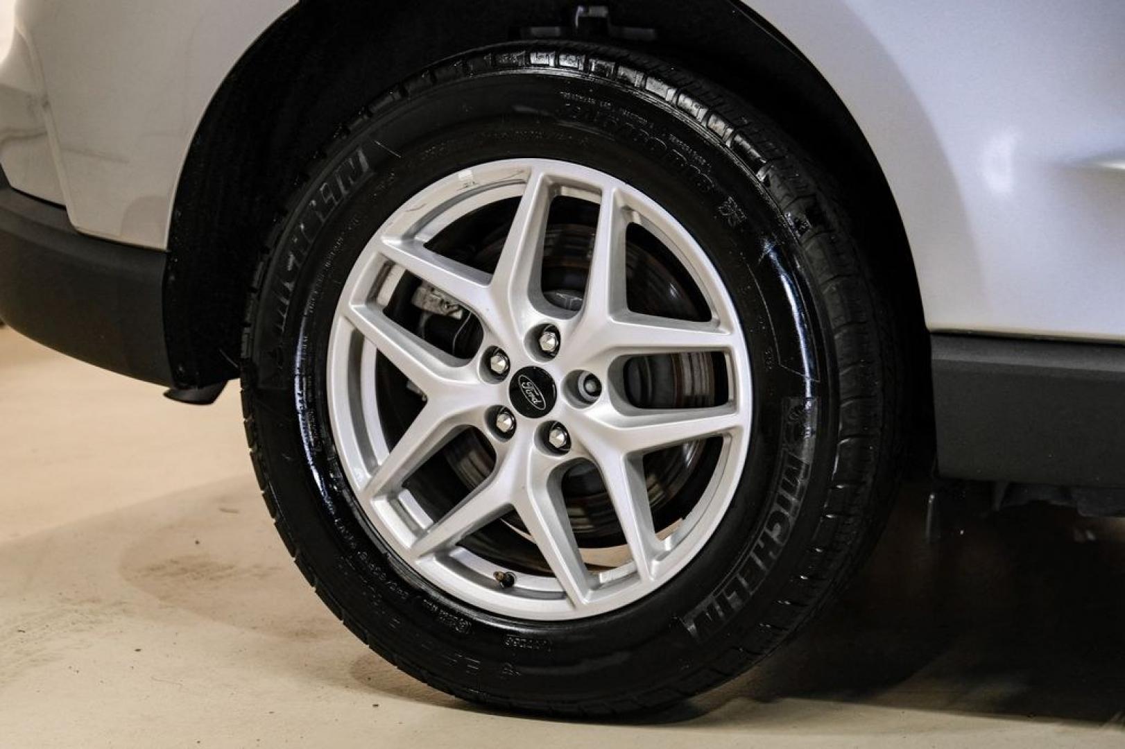 2024 Silver Metallic /Ebony Ford Edge SEL (2FMPK4J93RB) with an EcoBoost 2.0L I4 GTDi DOHC Turbocharged VCT engine, Automatic transmission, located at 15300 Midway Rd., Addison, TX, 75001, (972) 702-0011, 32.958321, -96.838074- Photo#62