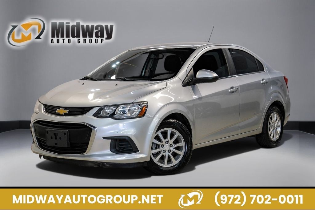 photo of 2020 Chevrolet Sonic LT