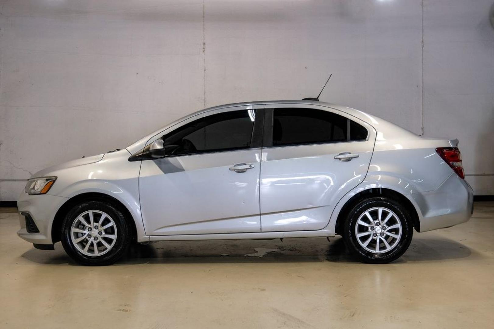 2020 Silver Ice Metallic /Jet Black/Dark Titanium Chevrolet Sonic LT (1G1JD5SB5L4) with an I4 engine, Automatic transmission, located at 15300 Midway Rd., Addison, TX, 75001, (972) 702-0011, 32.958321, -96.838074- Photo#10