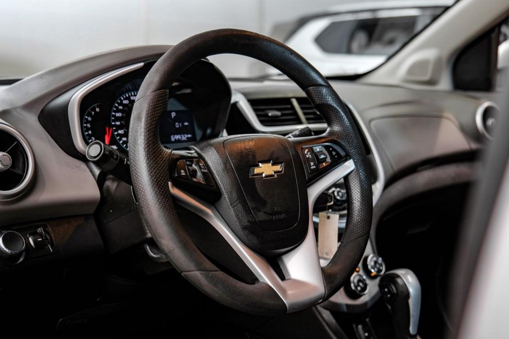 2020 Silver Ice Metallic /Jet Black/Dark Titanium Chevrolet Sonic LT (1G1JD5SB5L4) with an I4 engine, Automatic transmission, located at 15300 Midway Rd., Addison, TX, 75001, (972) 702-0011, 32.958321, -96.838074- Photo#18