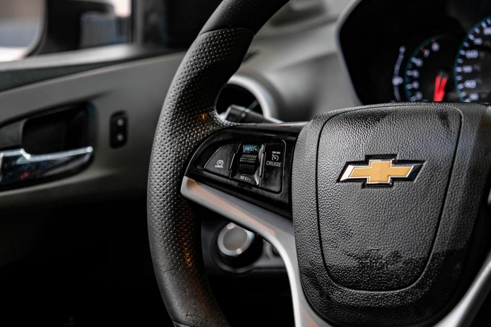 2020 Silver Ice Metallic /Jet Black/Dark Titanium Chevrolet Sonic LT (1G1JD5SB5L4) with an I4 engine, Automatic transmission, located at 15300 Midway Rd., Addison, TX, 75001, (972) 702-0011, 32.958321, -96.838074- Photo#20