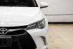 2015 Super White /Black Toyota Camry SE (4T1BF1FK6FU) with an 2.5L I4 SMPI DOHC engine, Automatic transmission, located at 15300 Midway Rd., Addison, TX, 75001, (972) 702-0011, 32.958321, -96.838074- Photo#40