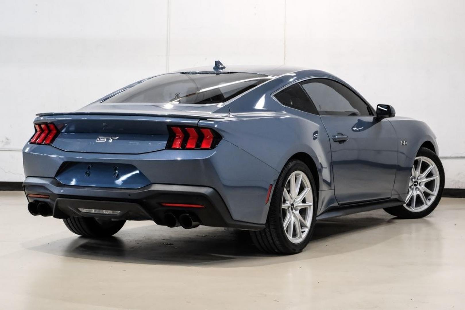 2024 Vapor Blue /Black Onyx Ford Mustang GT Premium (1FA6P8CF9R5) with an 5.0L V8 Ti-VCT engine, Automatic transmission, located at 15300 Midway Rd., Addison, TX, 75001, (972) 702-0011, 32.958321, -96.838074- Photo#7