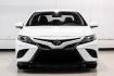 2020 Super White /Black Toyota Camry SE (4T1G11AK2LU) with an 2.5L I4 DOHC 16V engine, Automatic transmission, located at 15300 Midway Rd., Addison, TX, 75001, (972) 702-0011, 32.958321, -96.838074- Photo#4
