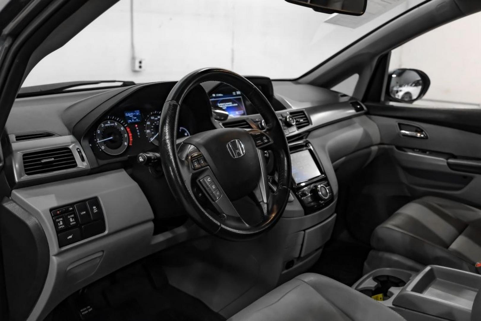 2014 Modern Steel Metallic /Beige Honda Odyssey EX-L (5FNRL5H69EB) with an 3.5L V6 SOHC i-VTEC 24V engine, Automatic transmission, located at 15300 Midway Rd., Addison, TX, 75001, (972) 702-0011, 32.958321, -96.838074- Photo#2