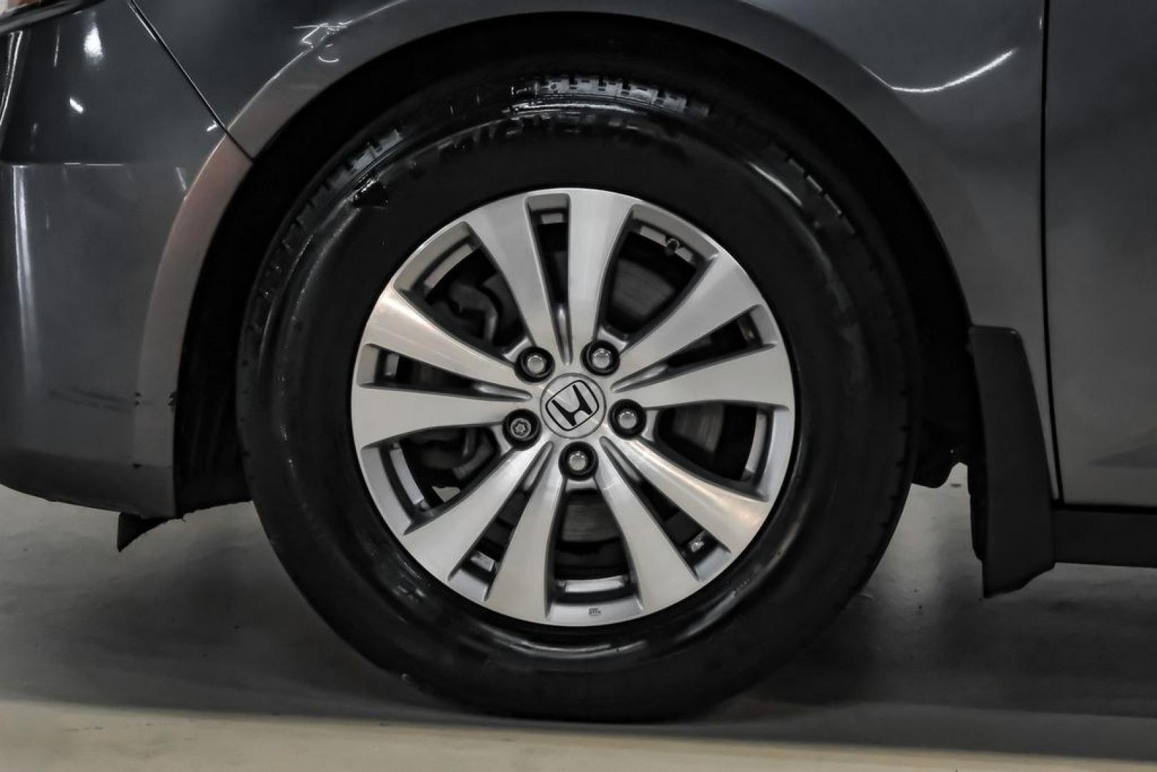 2014 Modern Steel Metallic /Beige Honda Odyssey EX-L (5FNRL5H69EB) with an 3.5L V6 SOHC i-VTEC 24V engine, Automatic transmission, located at 15300 Midway Rd., Addison, TX, 75001, (972) 702-0011, 32.958321, -96.838074- Photo#55