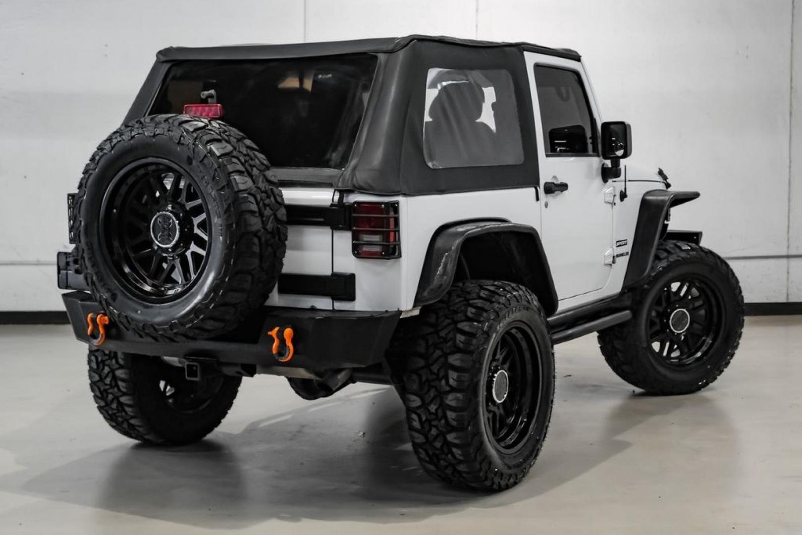 2015 Bright White Clearcoat /Black Jeep Wrangler Sport (1C4AJWAG4FL) with an 3.6L V6 24V VVT engine, Automatic transmission, located at 15300 Midway Rd., Addison, TX, 75001, (972) 702-0011, 32.958321, -96.838074- Photo#3