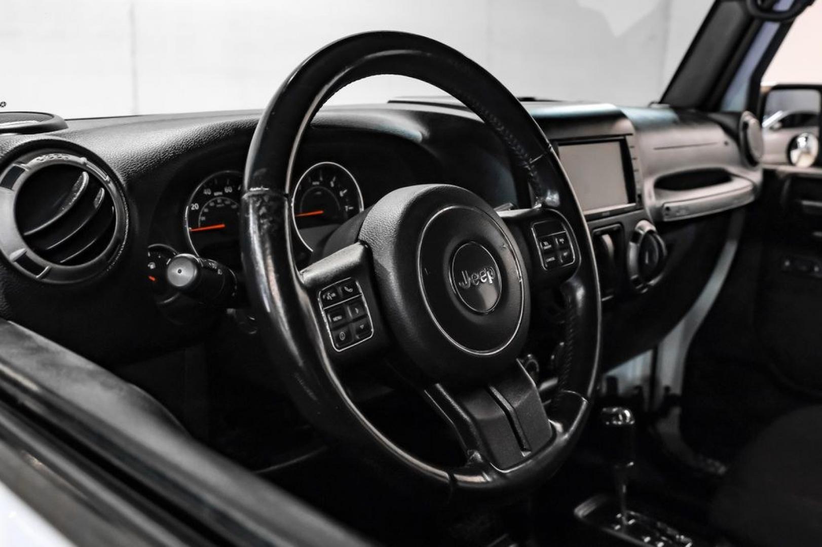 2015 Bright White Clearcoat /Black Jeep Wrangler Sport (1C4AJWAG4FL) with an 3.6L V6 24V VVT engine, Automatic transmission, located at 15300 Midway Rd., Addison, TX, 75001, (972) 702-0011, 32.958321, -96.838074- Photo#7