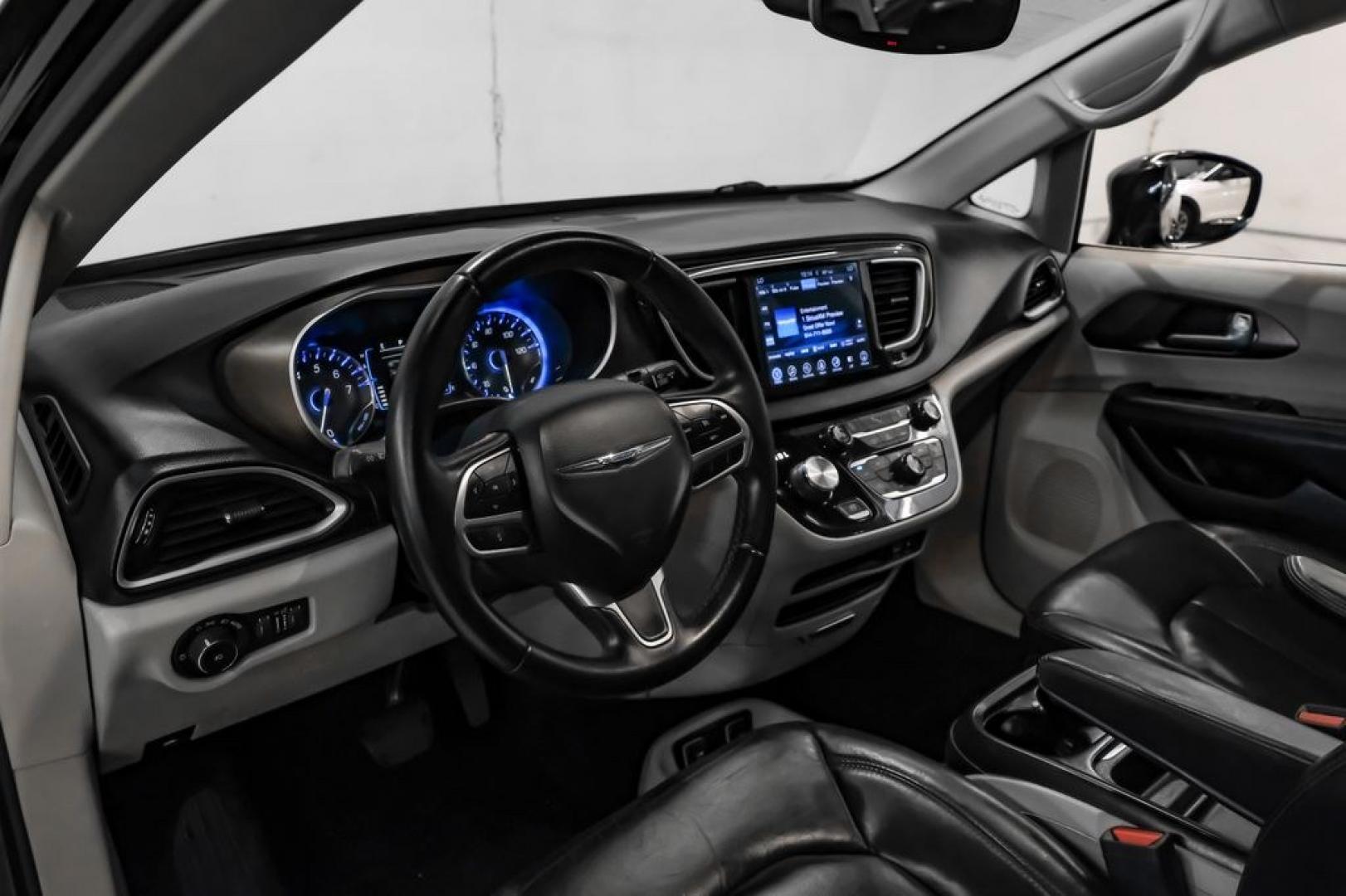 2017 Brilliant Black Crystal Pearlcoat /Black/Alloy Chrysler Pacifica Touring L (2C4RC1BG4HR) with an 3.6L V6 24V VVT engine, Automatic transmission, located at 15300 Midway Rd., Addison, TX, 75001, (972) 702-0011, 32.958321, -96.838074- Photo#2