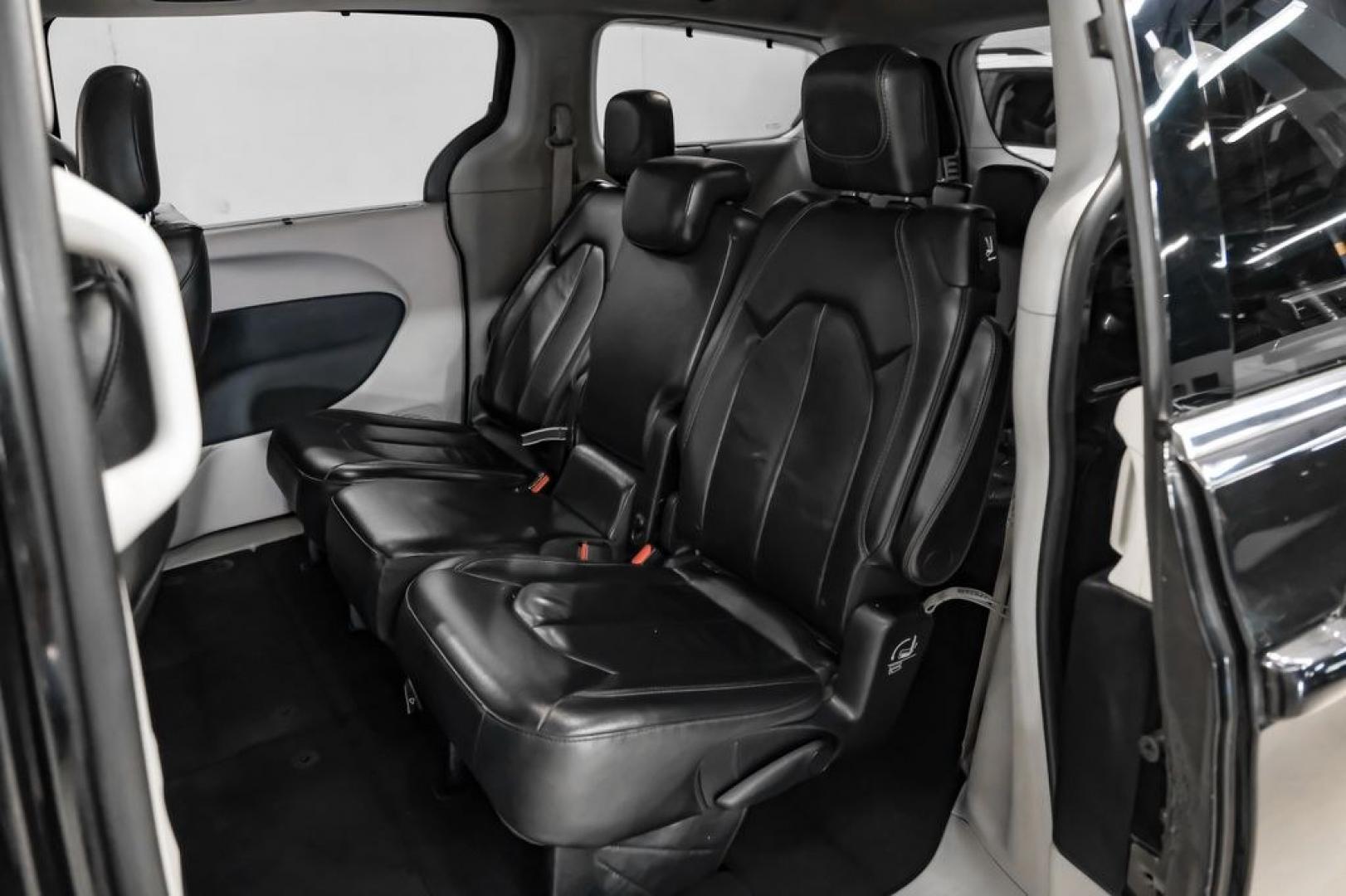 2017 Brilliant Black Crystal Pearlcoat /Black/Alloy Chrysler Pacifica Touring L (2C4RC1BG4HR) with an 3.6L V6 24V VVT engine, Automatic transmission, located at 15300 Midway Rd., Addison, TX, 75001, (972) 702-0011, 32.958321, -96.838074- Photo#37